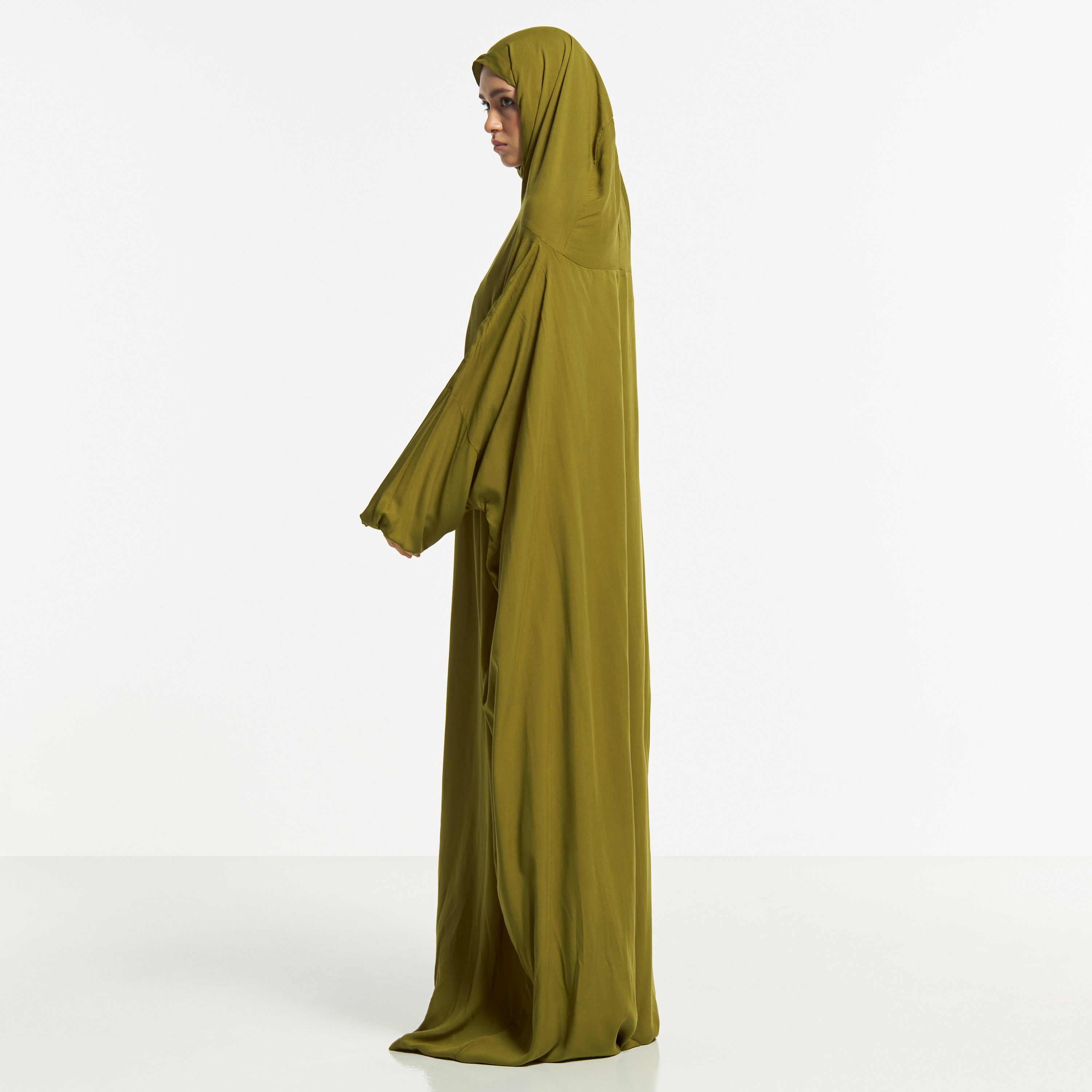 ثوب صلاة سادة مع وشاح رأس من مليكة-women-arabicclothing-abayas-image-3