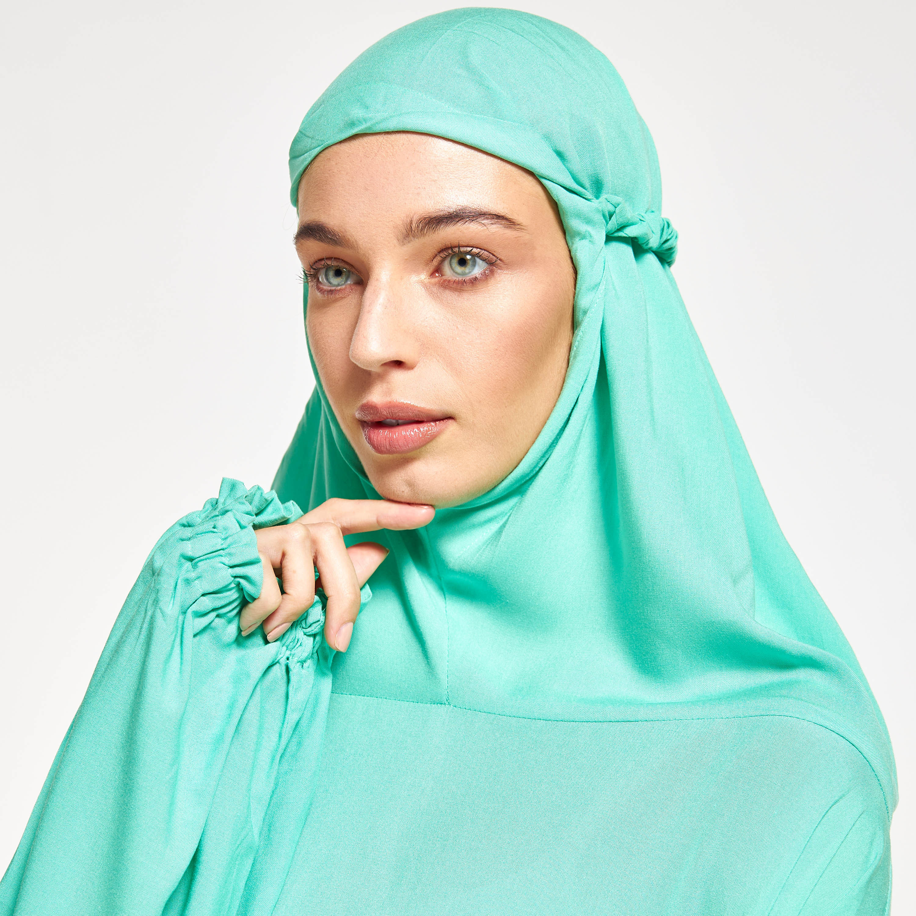 ثوب صلاة سادة مع وشاح رأس من مليكة-women-arabicclothing-abayas-image-6