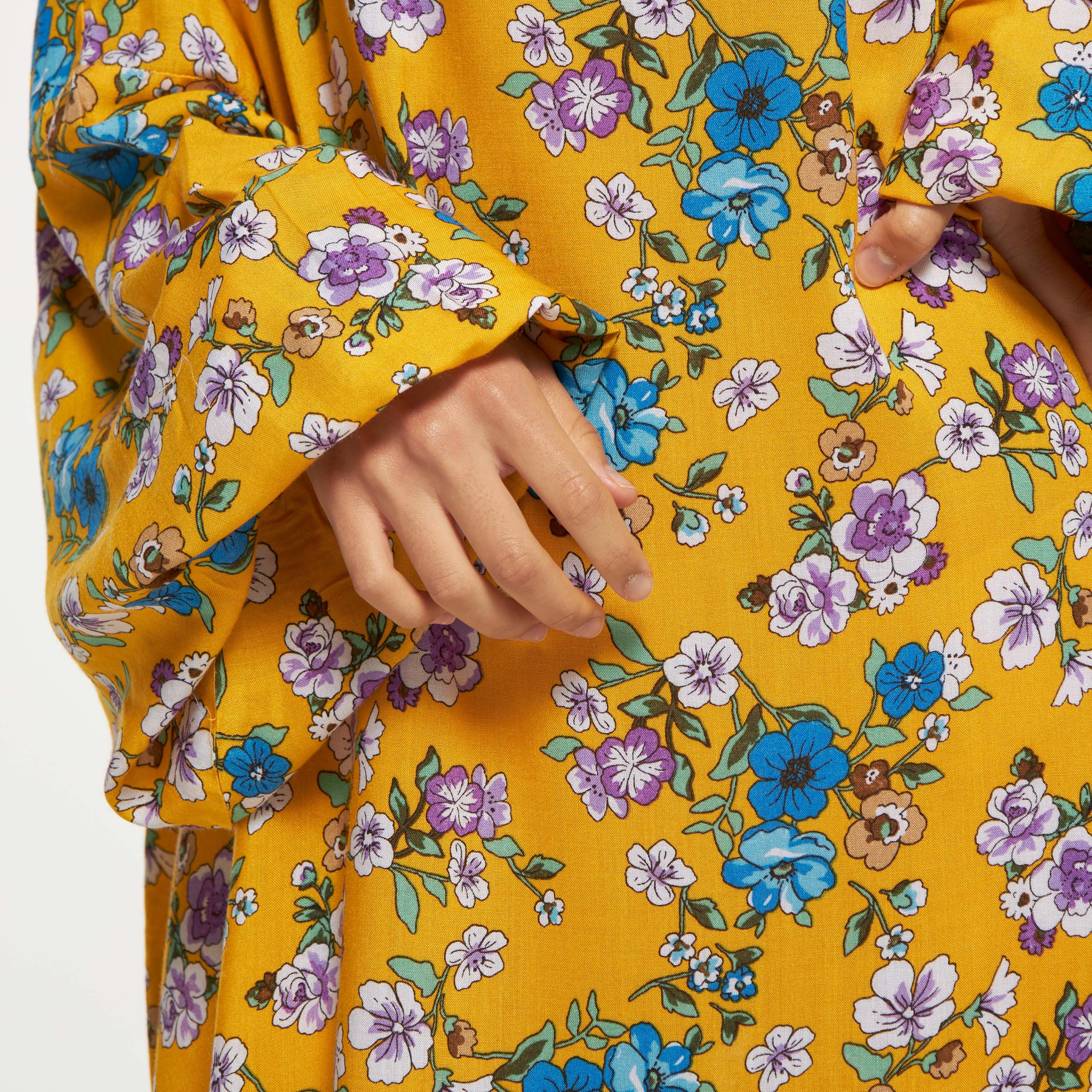 Malikah All-Over Floral Print Prayer Dress with Attached Head Scarf-women-arabicclothing-abayas-image-5
