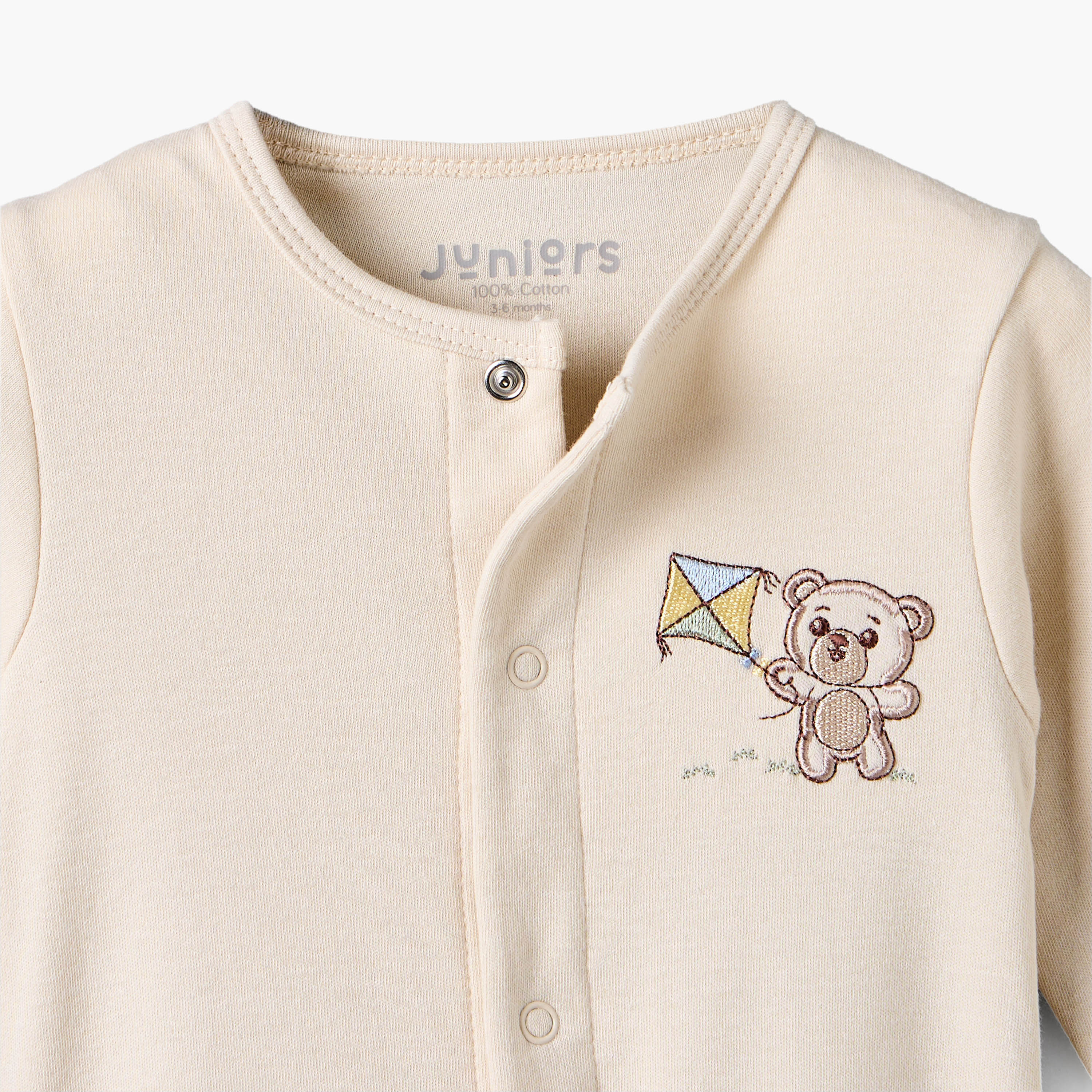بدلة نوم قطنية بياقة ضيقة وأكمام طويلة وزخارف دب من جونيورز-baby-boys-clothing-nightwear-sleepsuits-image-3