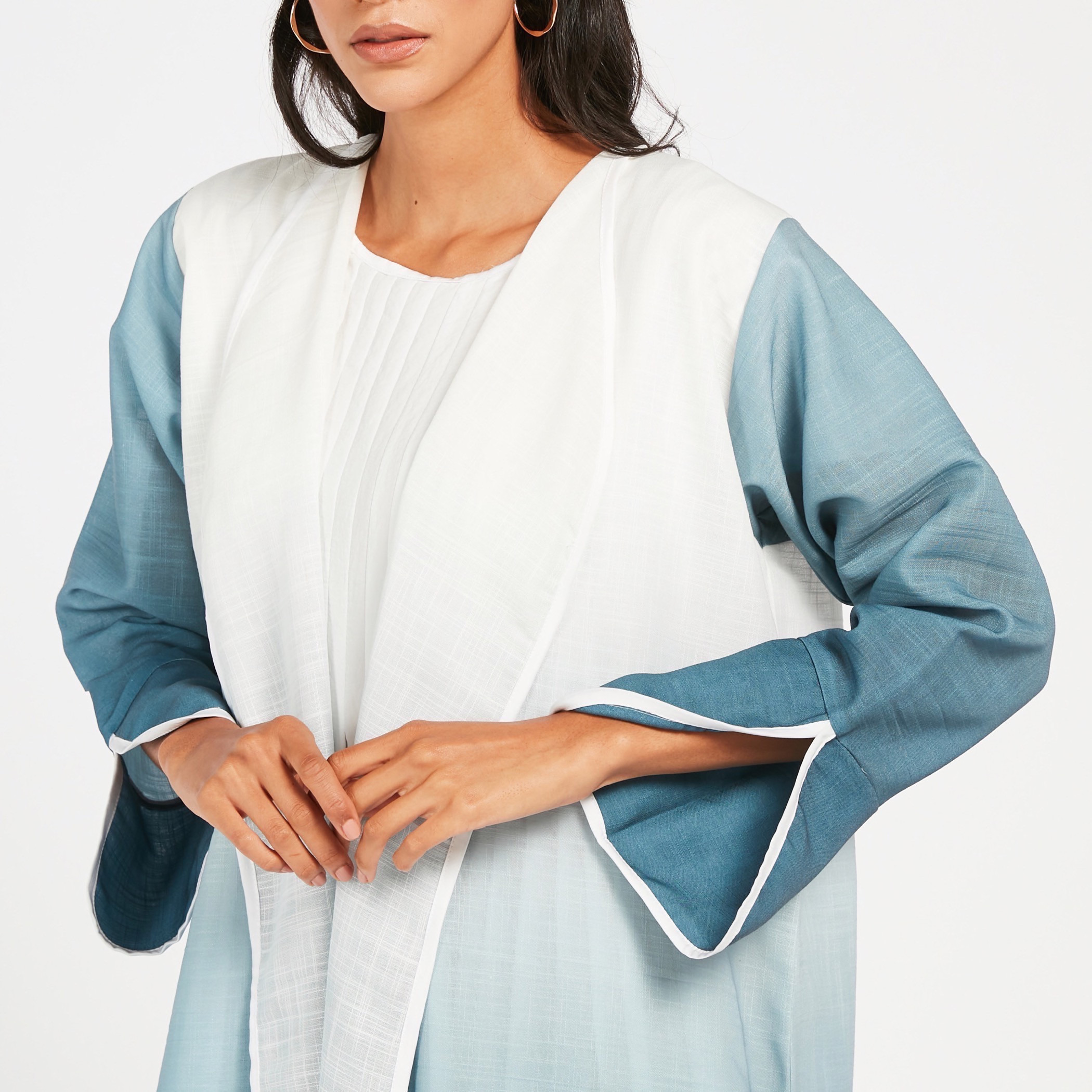MOiSTREET Ombre Shaded Open Front Abaya-women-arabicclothing-abayas-image-3