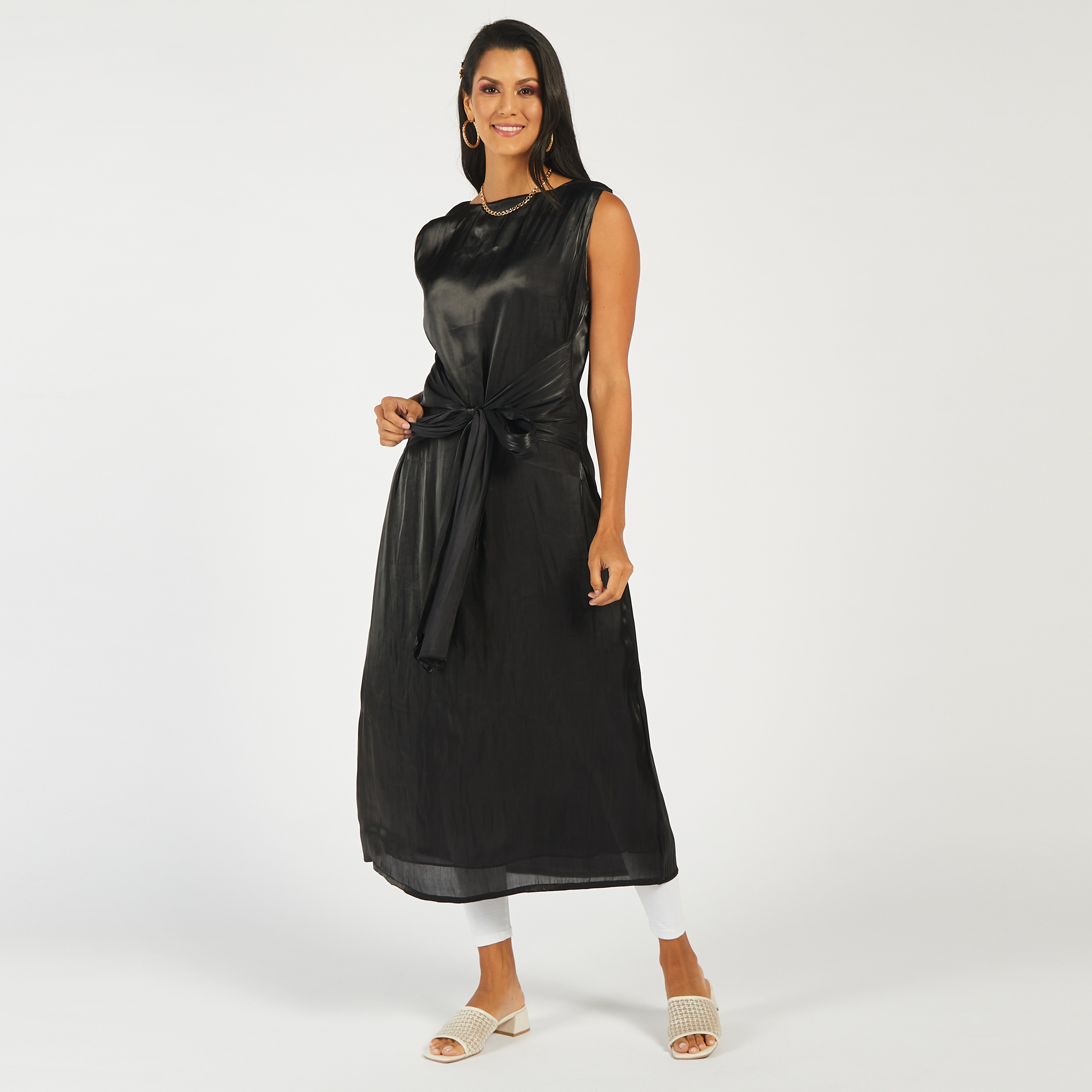 MOiSTREET Solid Open Front Abaya with Long Sleeves-women-arabicclothing-abayas-image-4