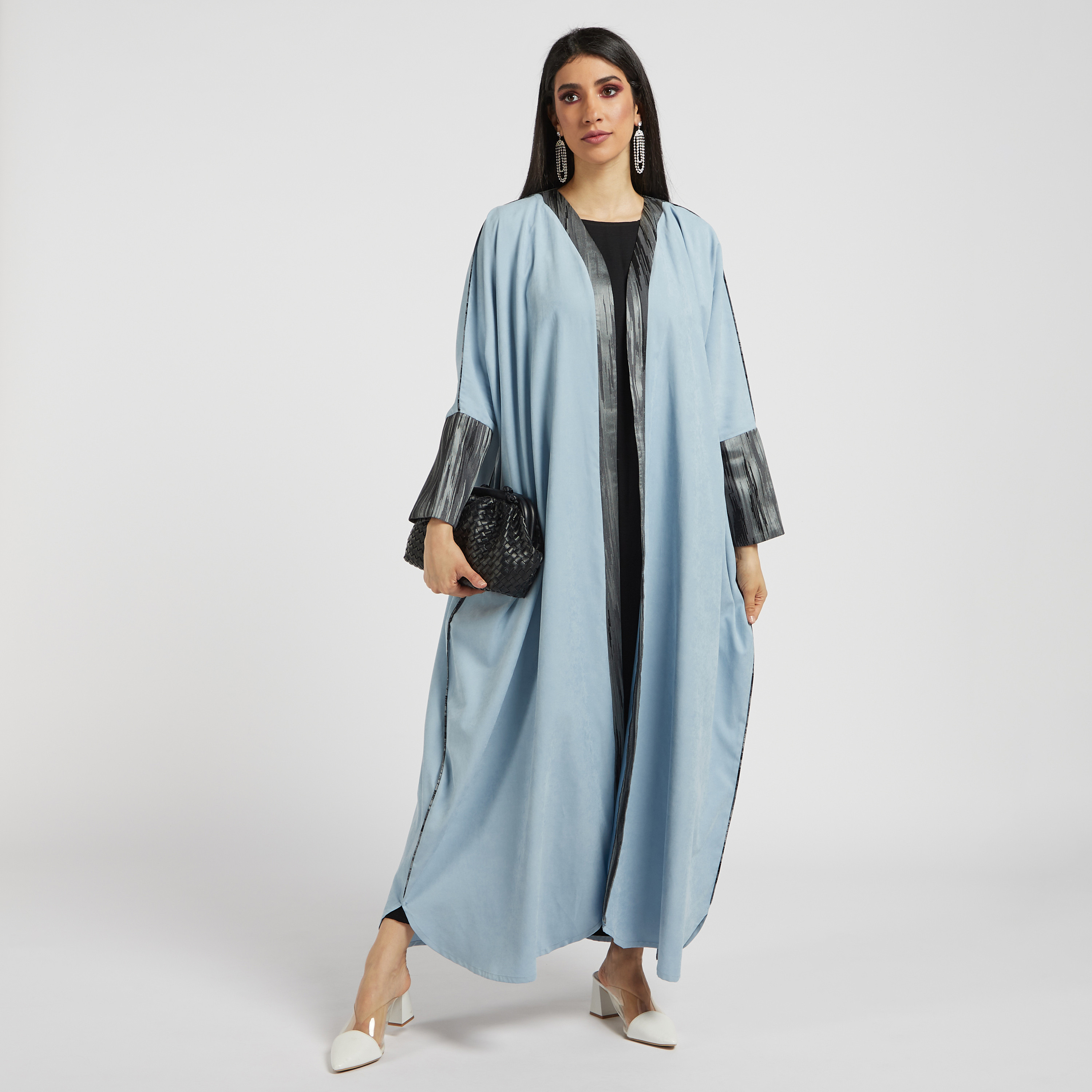 عباية بارزة الملمس مفتوحة من الأمام بأكمام طويلة من مويستريت-women-arabicclothing-abayas-image-2