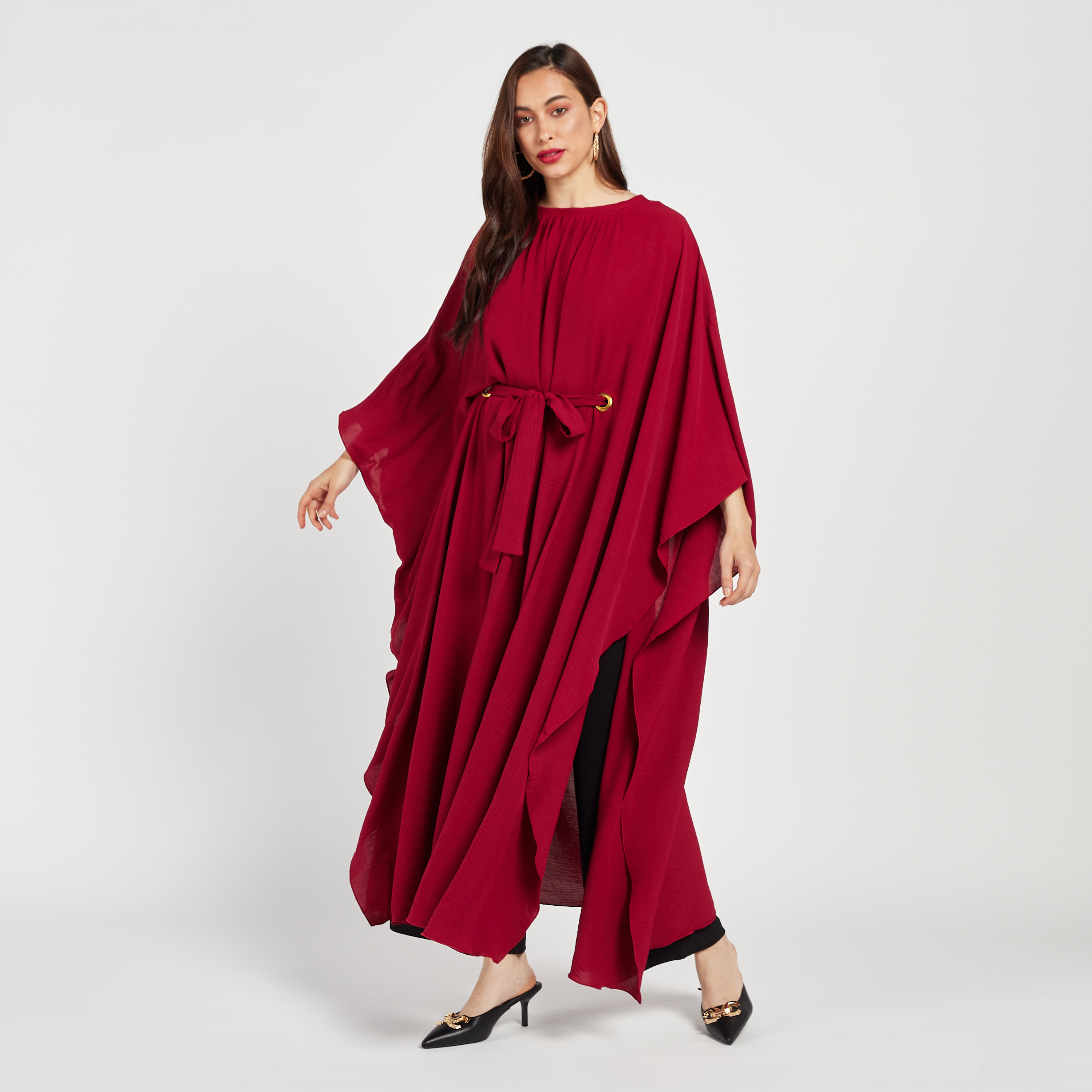 عباية سادة بحزام رباط وحجاب من مويستريت-women-arabicclothing-abayas-image-2