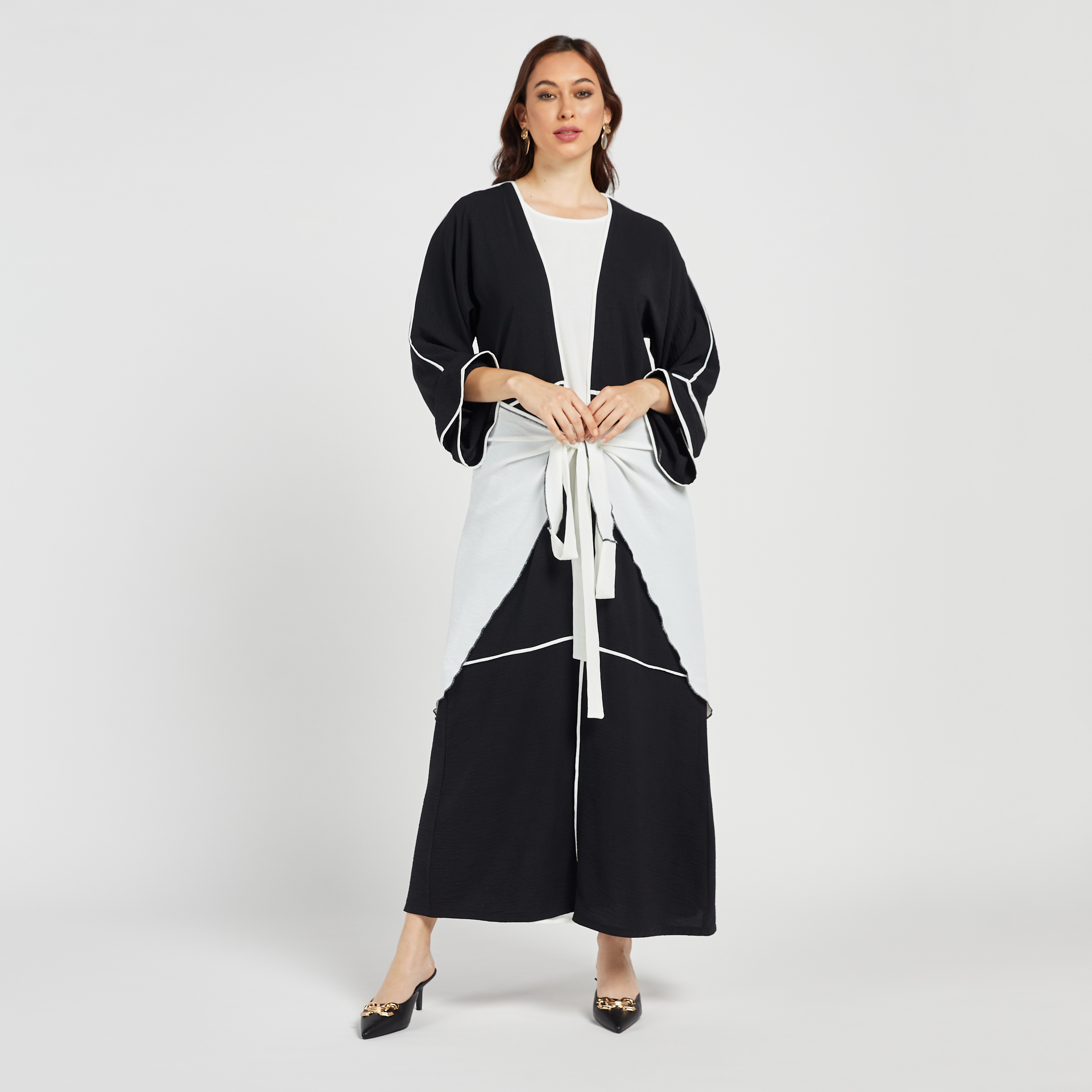 عباية بقوالب ملونة من مويستريت - طقم من 4 قطع-women-arabicclothing-abayas-image-3