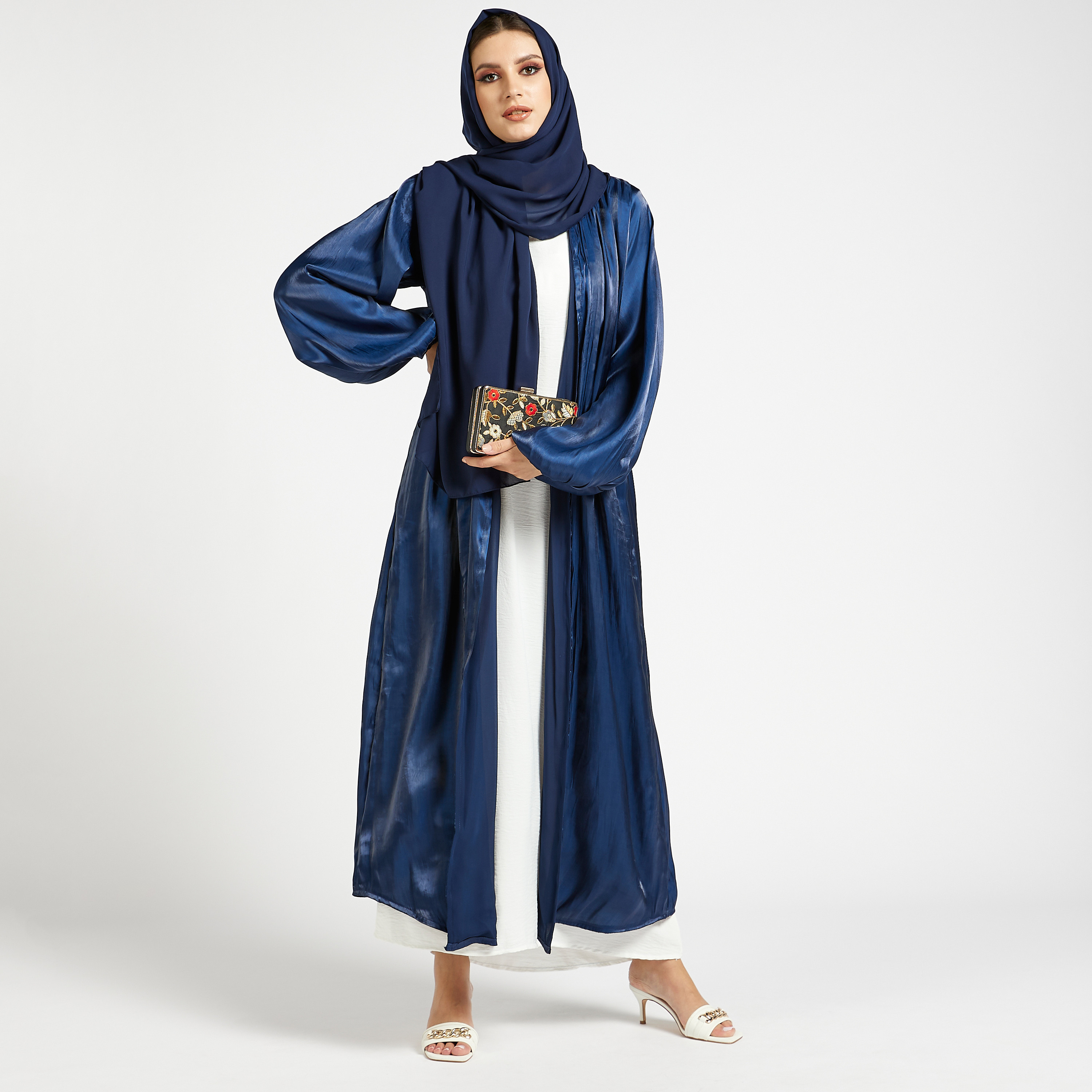 MOiSTREET Set of 3 Solid Open Front Abaya with Bishop Sleeves-women-arabicclothing-abayas-image-3