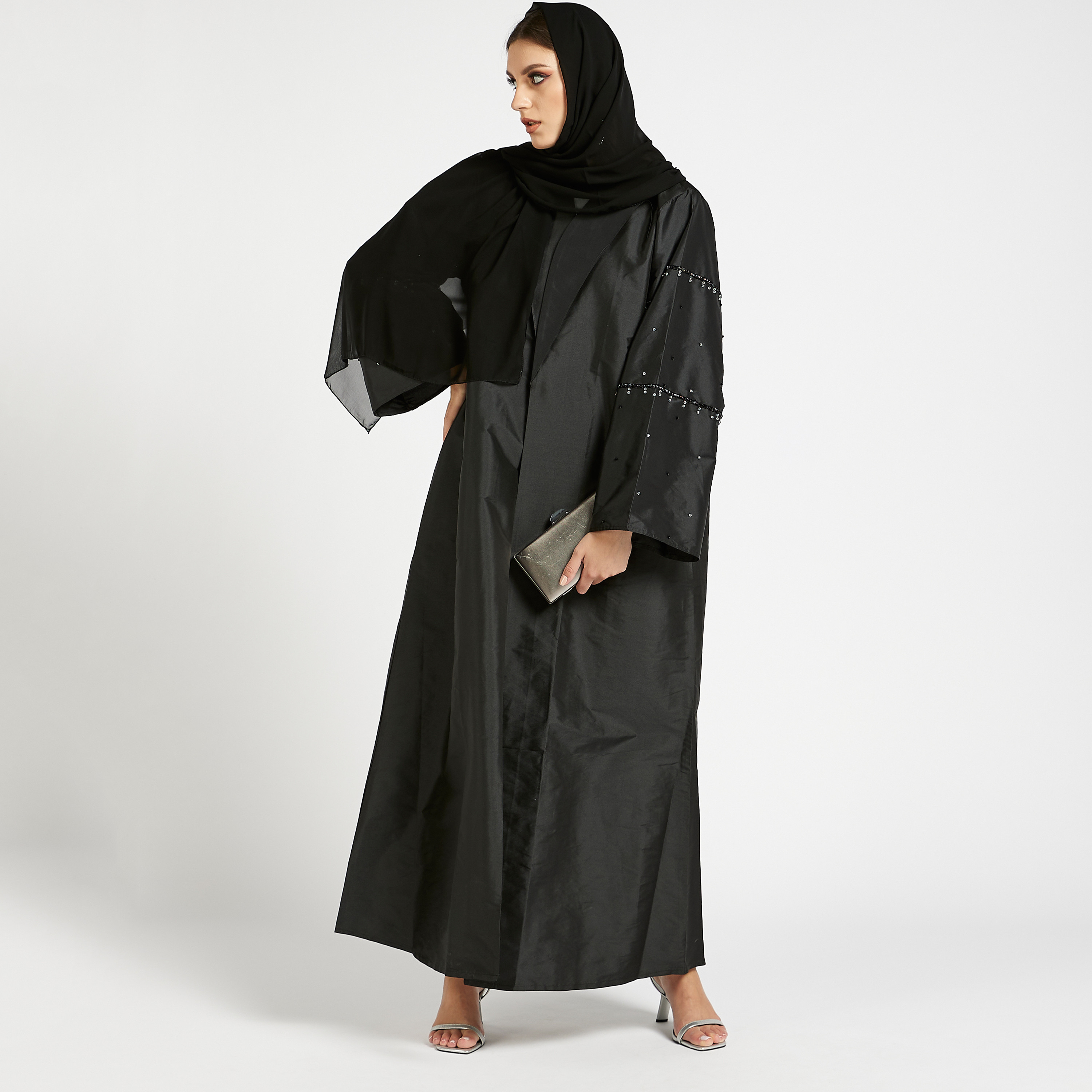 طقم عباية مزيّنة مفتوحة من الأمام من مويستريت - 3 قطع-women-arabicclothing-abayas-image-1