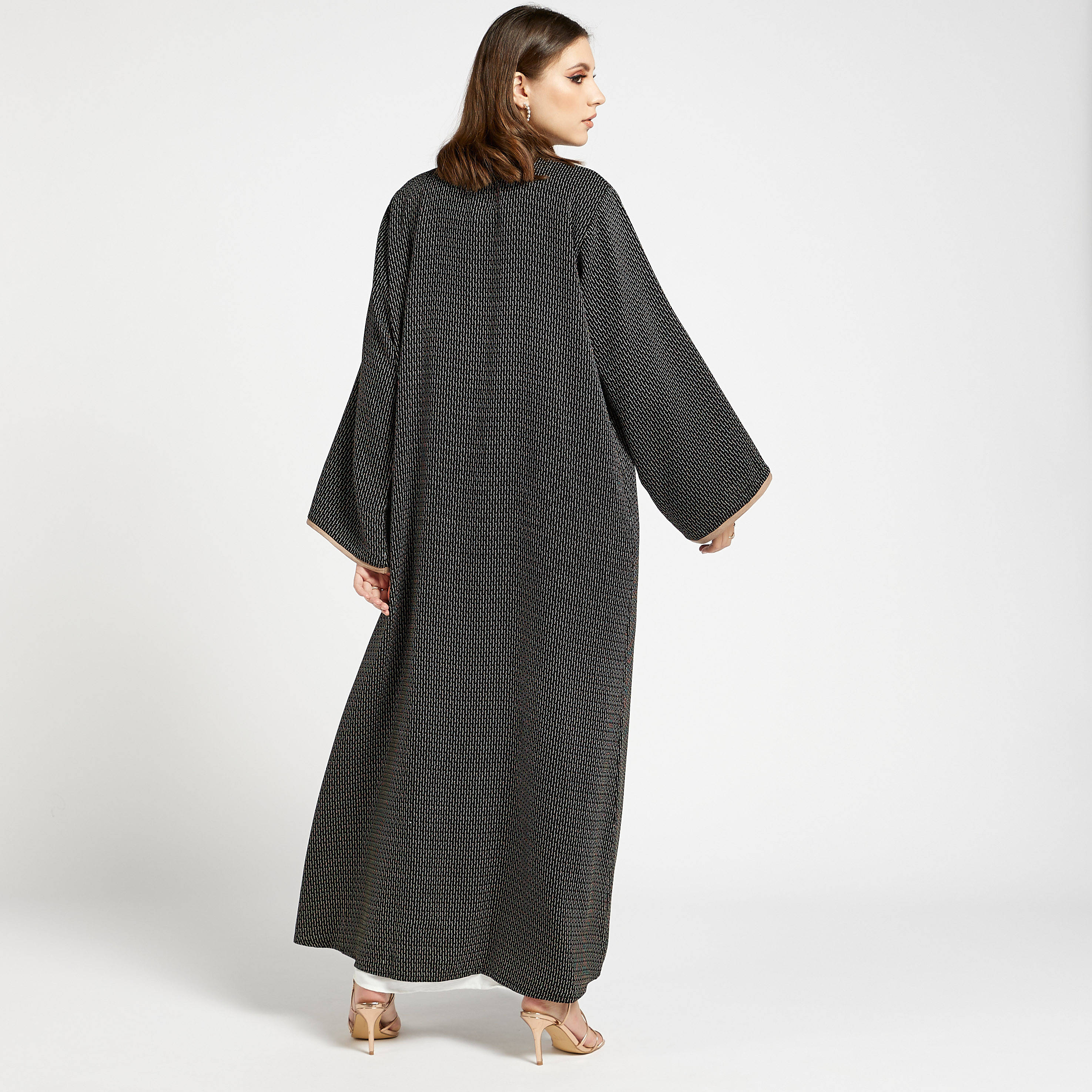MOiSTREET Embroidered Abaya with V-neck-women-arabicclothing-abayas-image-4