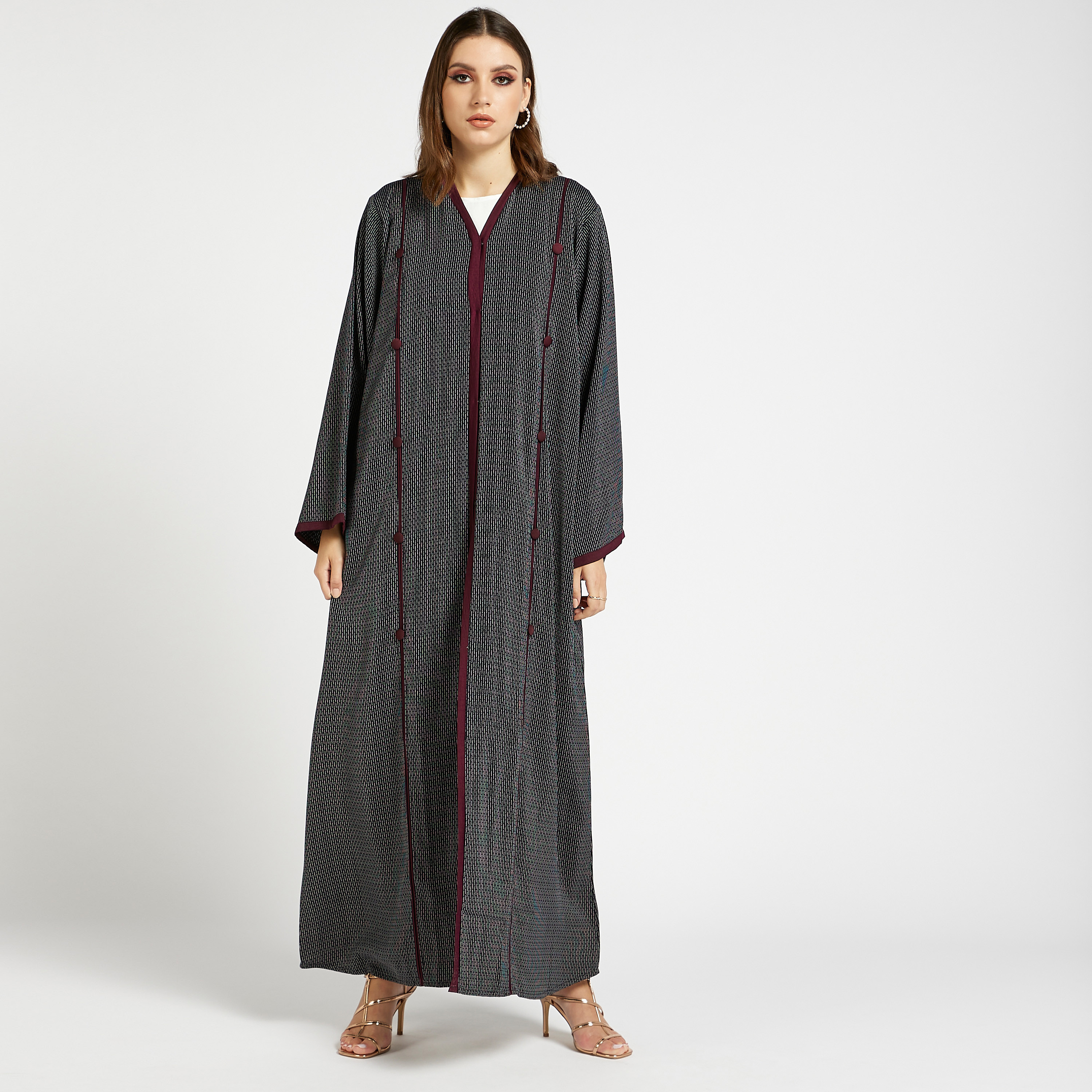 MOiSTREET Embroidered Abaya with V-neck-women-arabicclothing-abayas-image-2