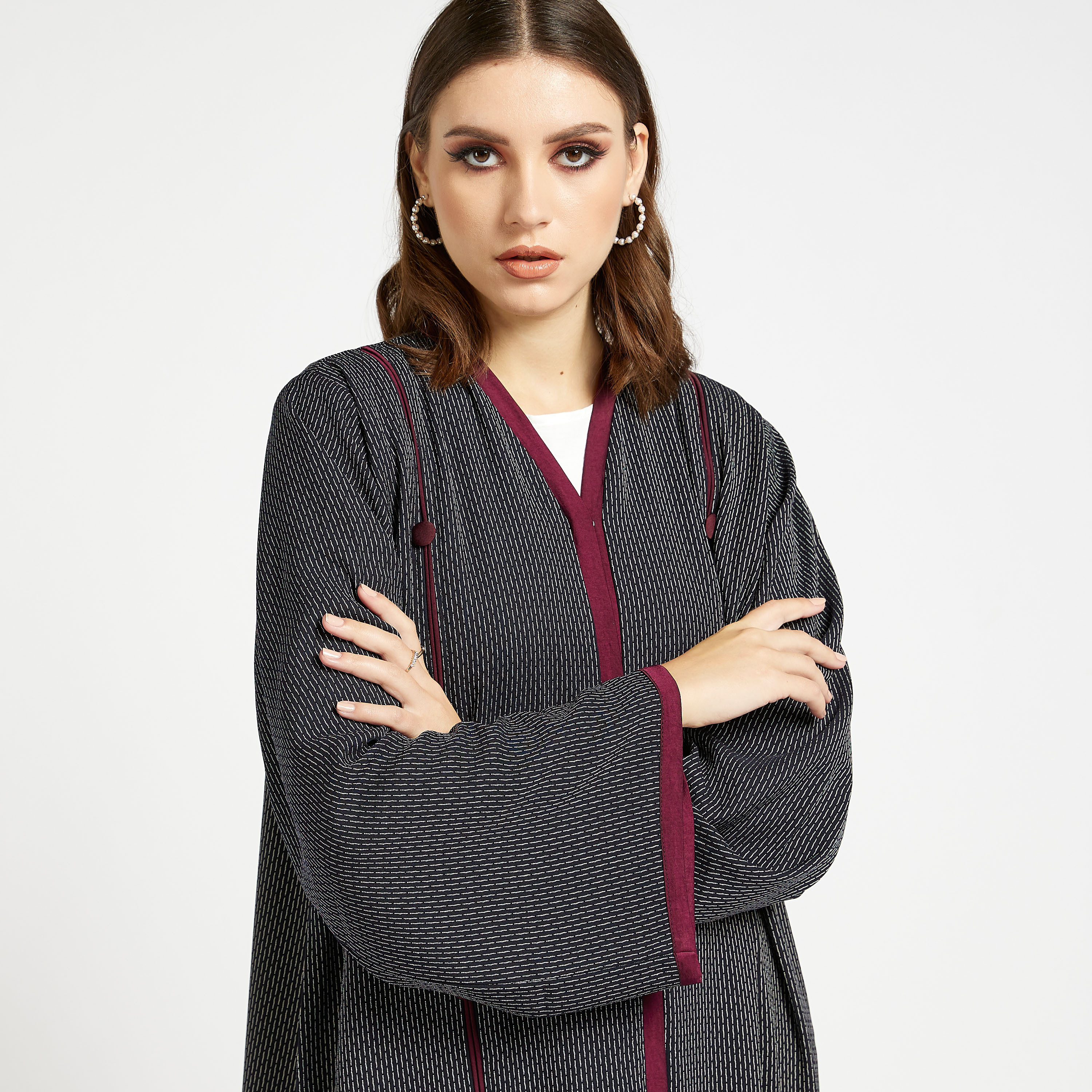 MOiSTREET Embroidered Abaya with V-neck-women-arabicclothing-abayas-image-3