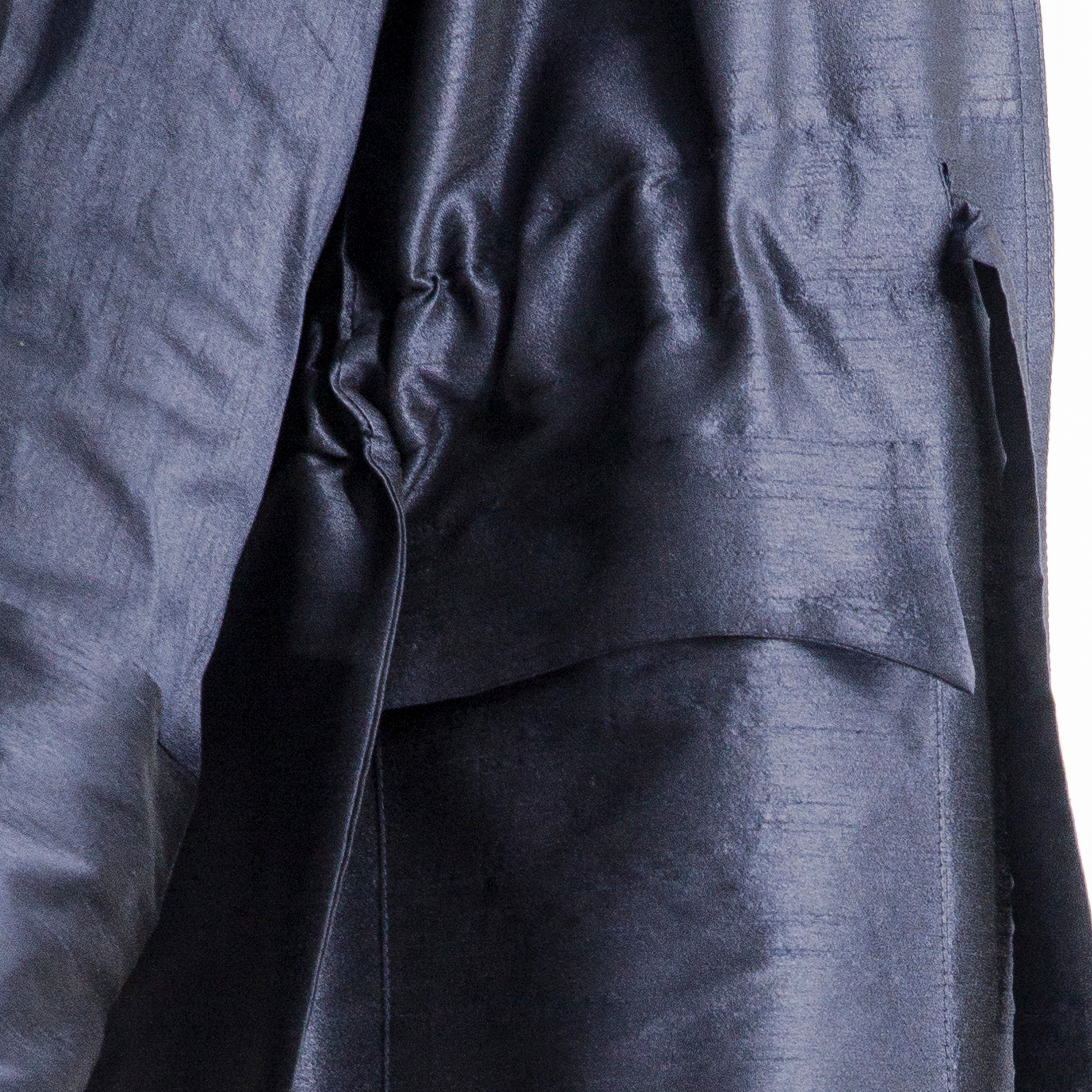 MOiSTREET Solid Abaya with Front Pockets and Tie-Up Detail-women-arabicclothing-abayas-image-4