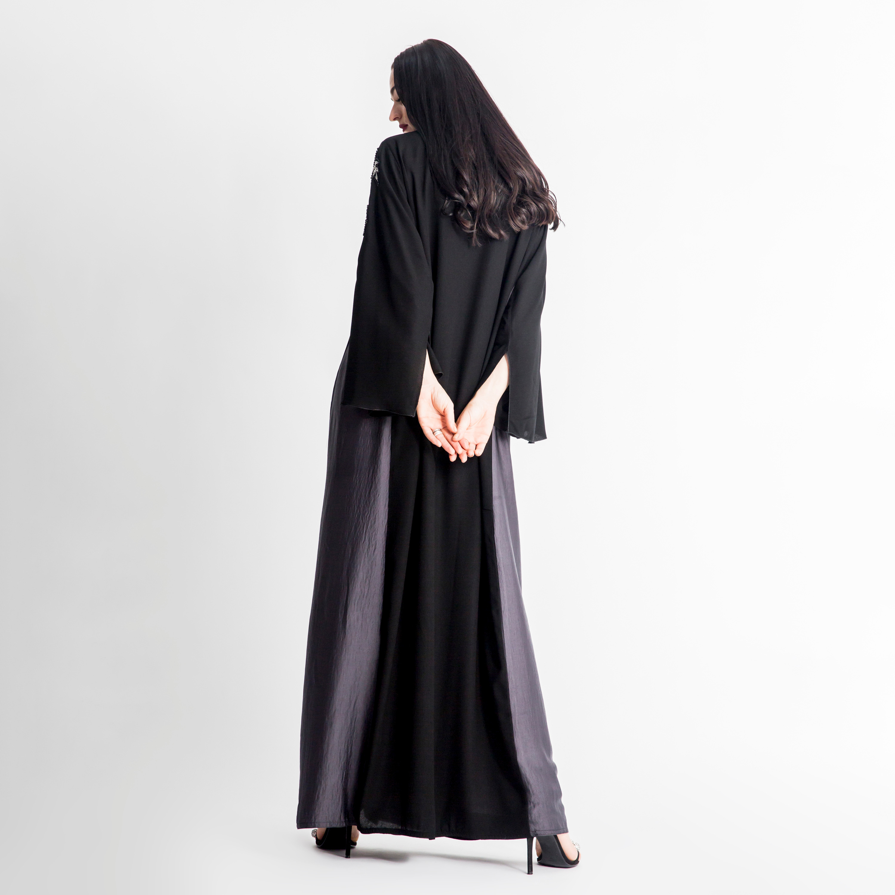 MOiSTREET V-neck Embellished Abaya-women-arabicclothing-abayas-image-2