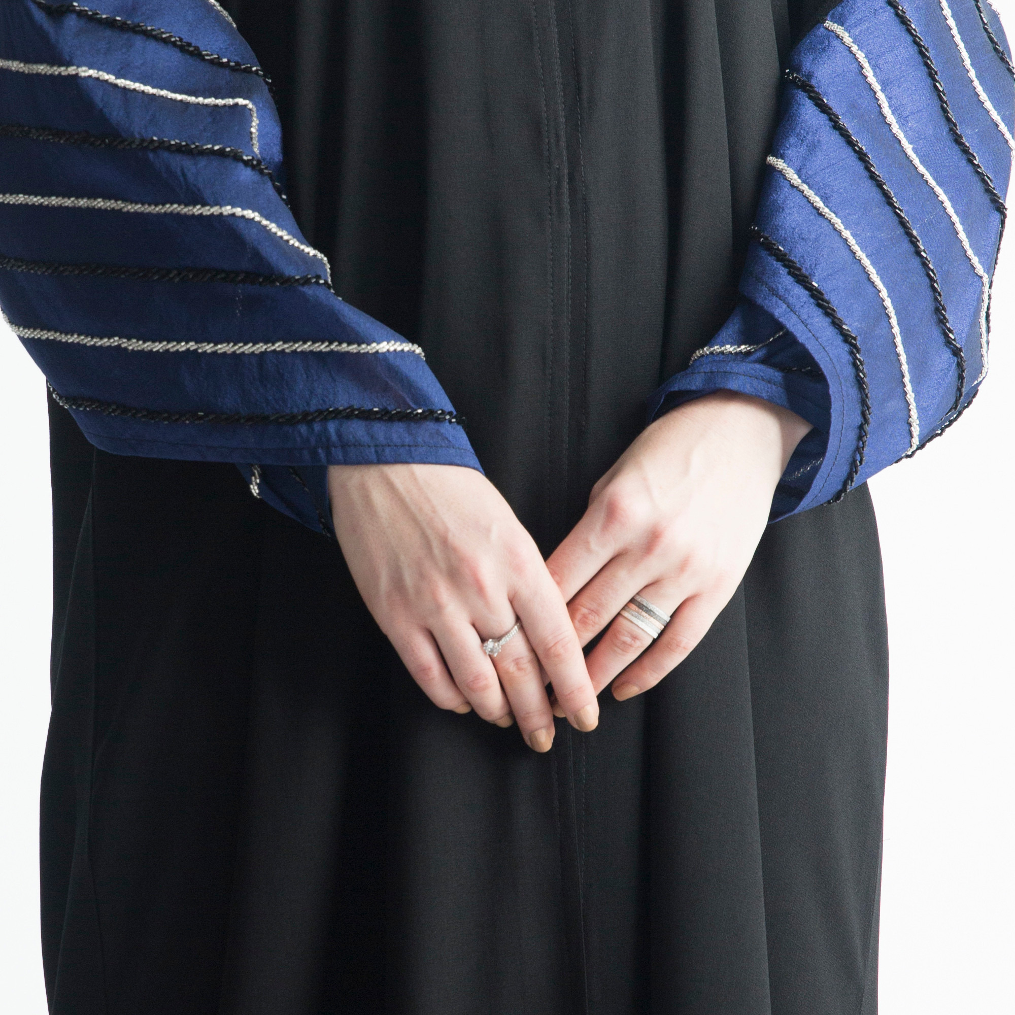 MOiSTREET Colourblock Abaya with Embellished Wrap Sleeves-women-arabicclothing-abayas-image-4