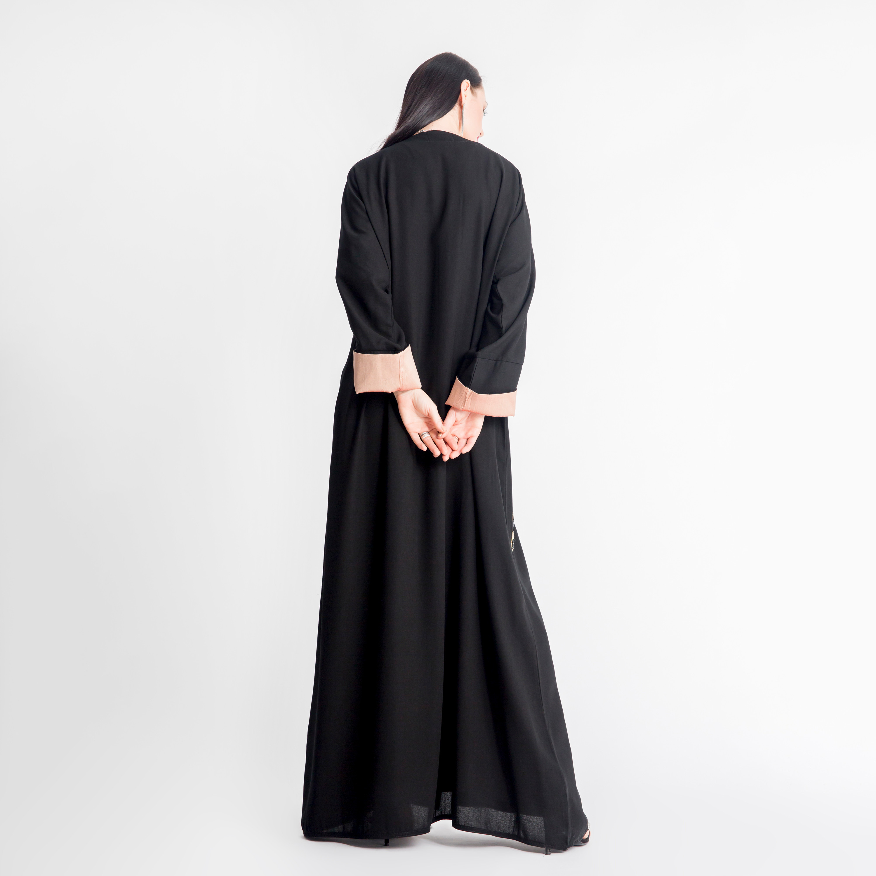 MOiSTREET Leaf Embroidered Abaya-women-arabicclothing-abayas-image-3