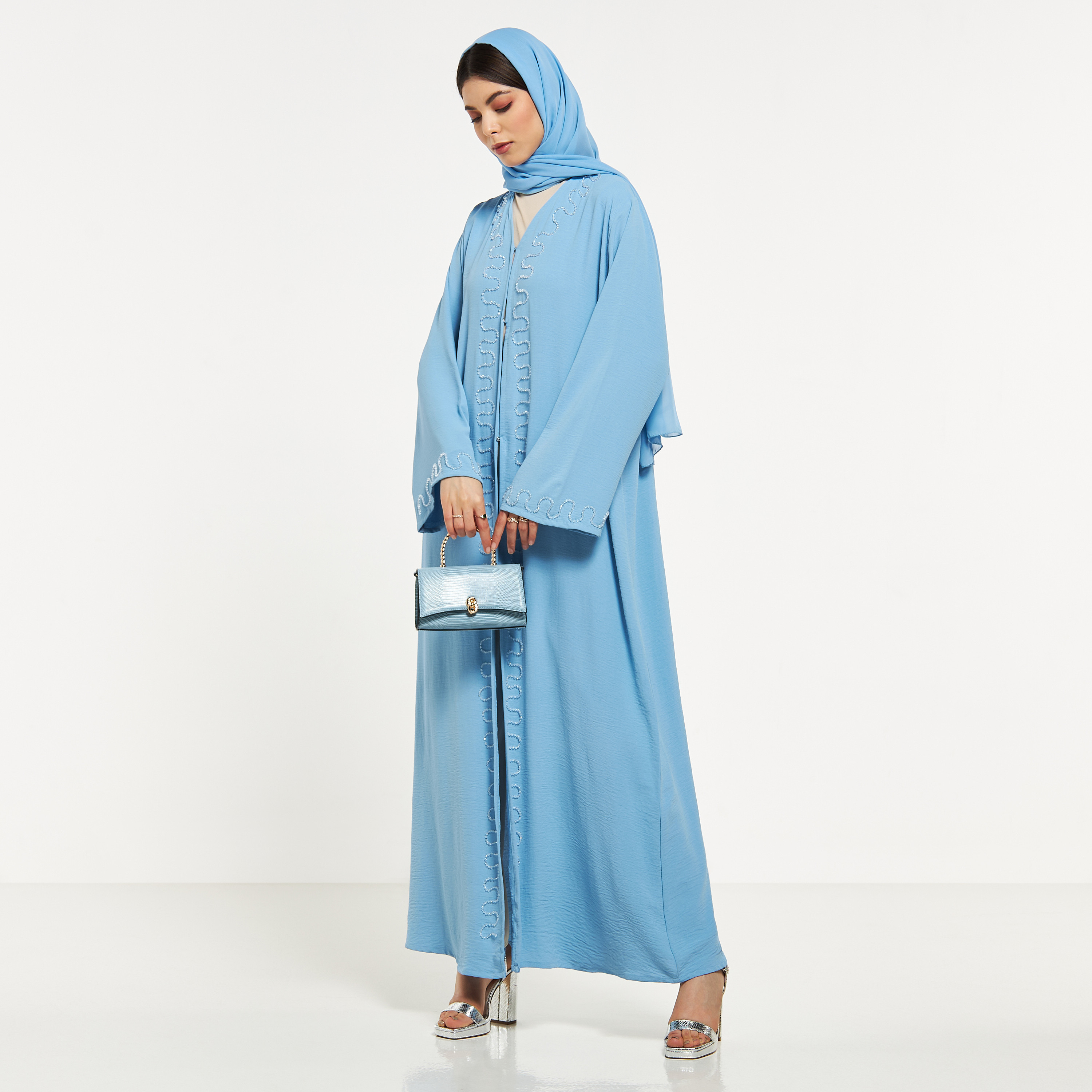 MOiSTREET Embellished Abaya with Hijab-women-arabicclothing-abayas-image-4