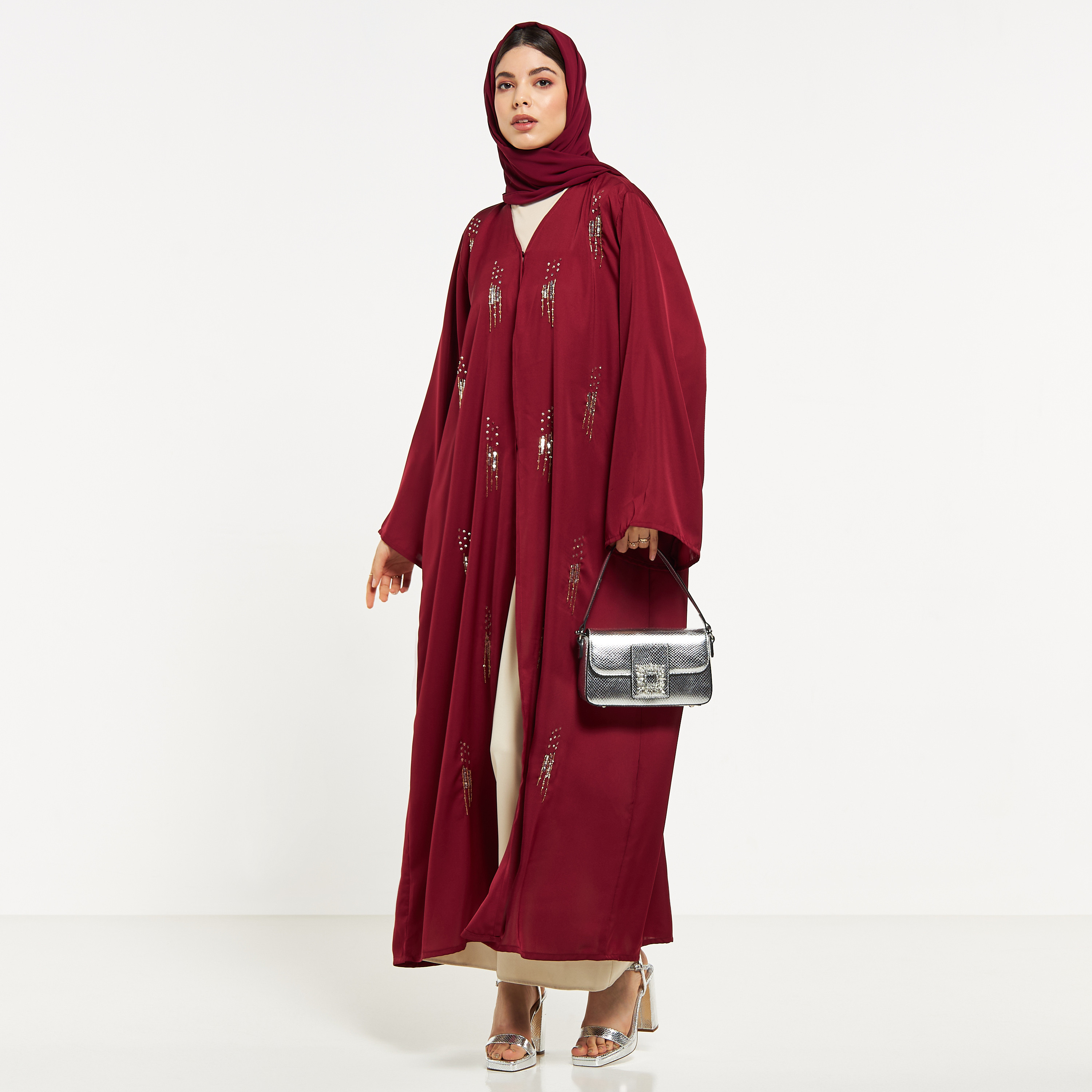 MOiSTREET Embellished Abaya with Hijab-women-arabicclothing-abayas-image-4