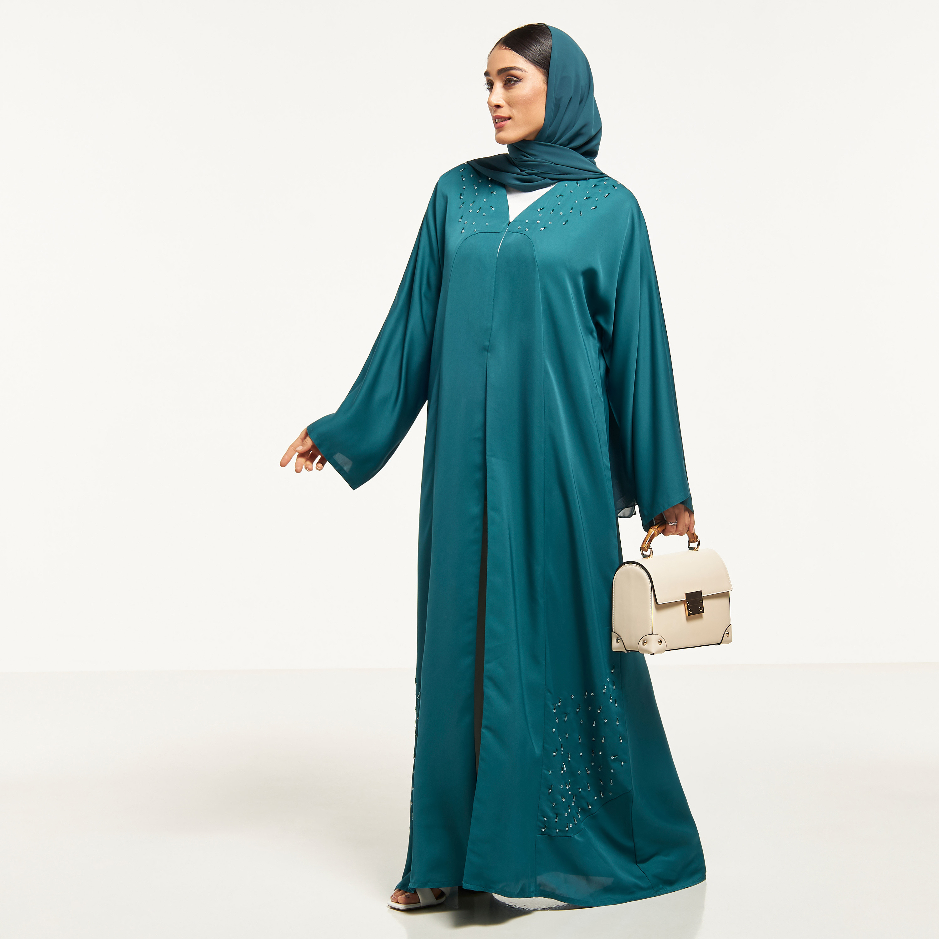 MOiSTREET Stone Studded Abaya with Hijab-women-arabicclothing-abayas-image-4