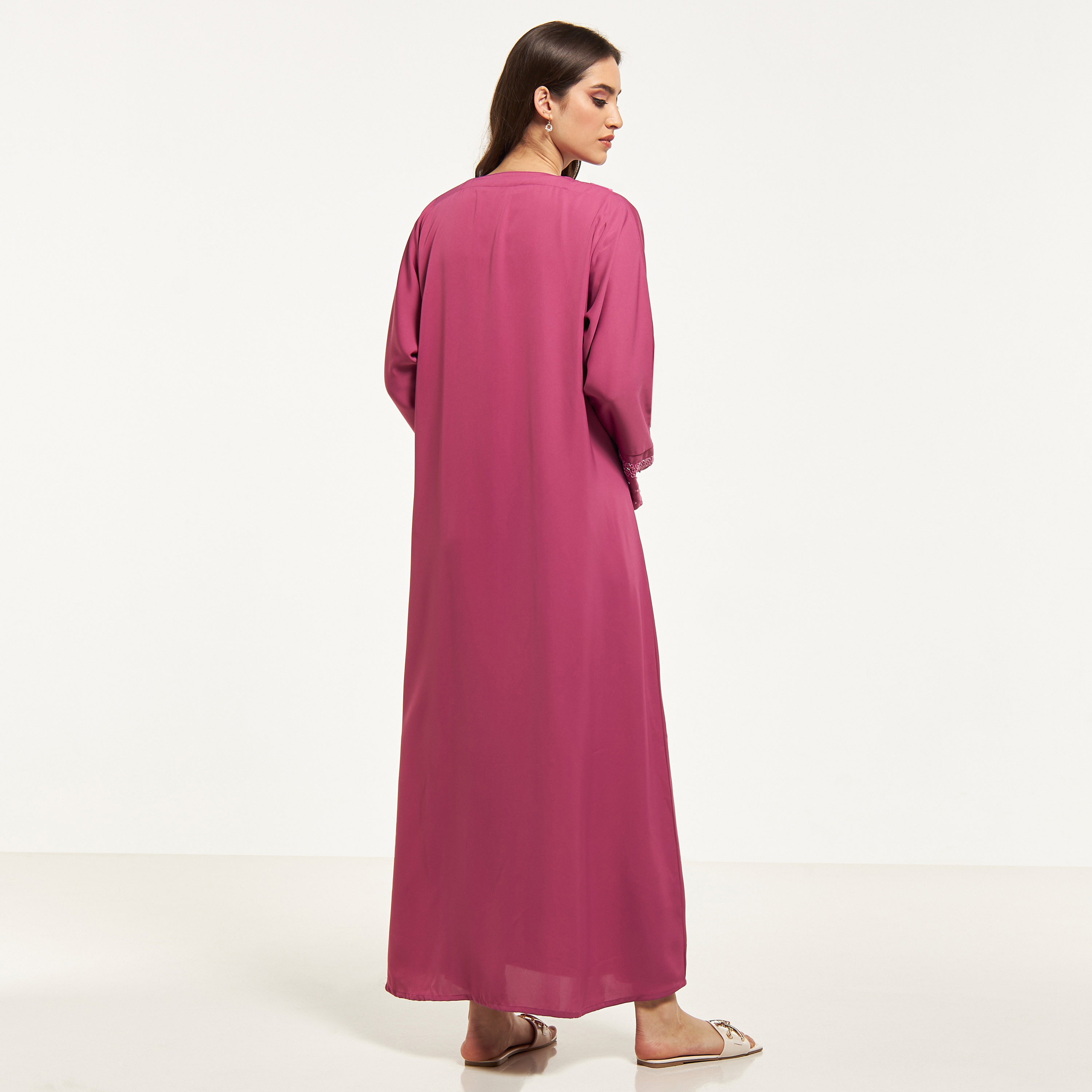 عباية مزيّنة مع حجاب من مويستريت-women-arabicclothing-abayas-image-5