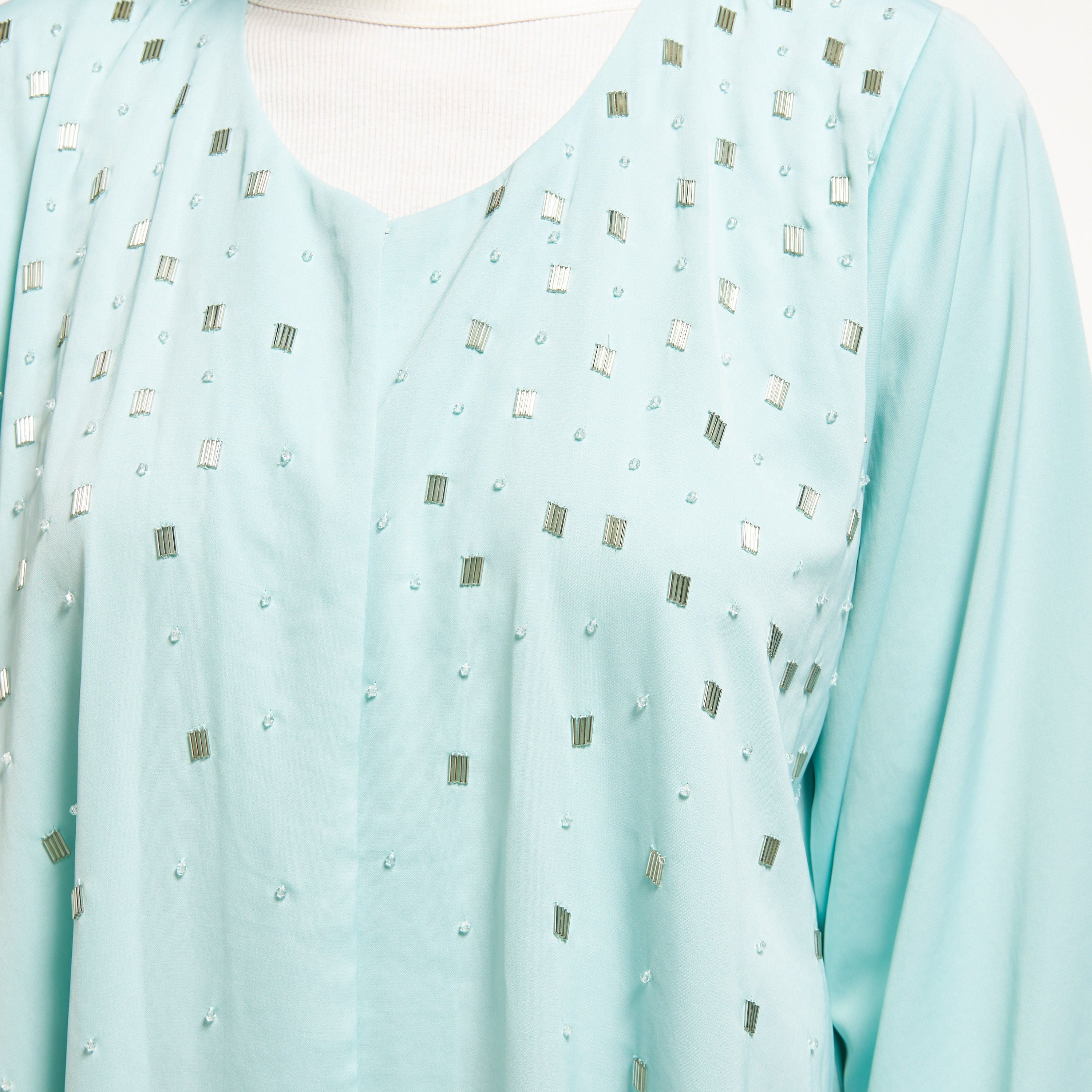 MOiSTREET Embellished Abaya with Hijab-women-arabicclothing-abayas-image-3