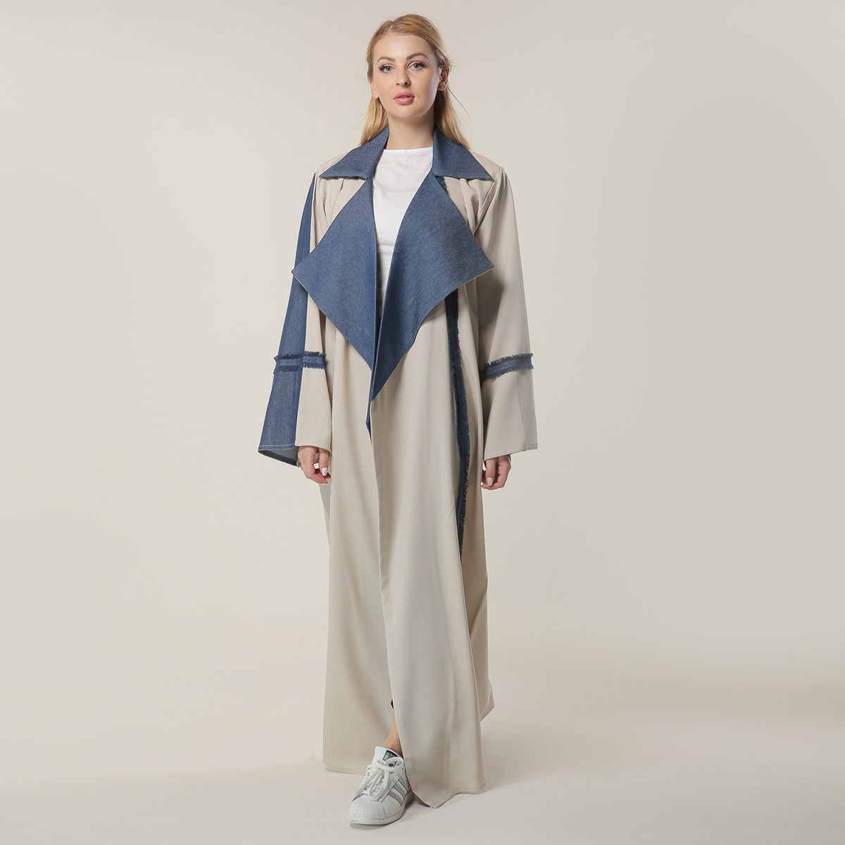MOiSTREET Solid Abaya with Lapel Detail-women-arabicclothing-abayas-image-1
