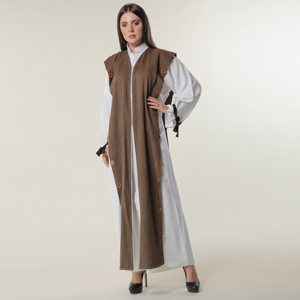 MOiSTREET Color Blocked Abaya with V-neck-women-arabicclothing-abayas-image-1