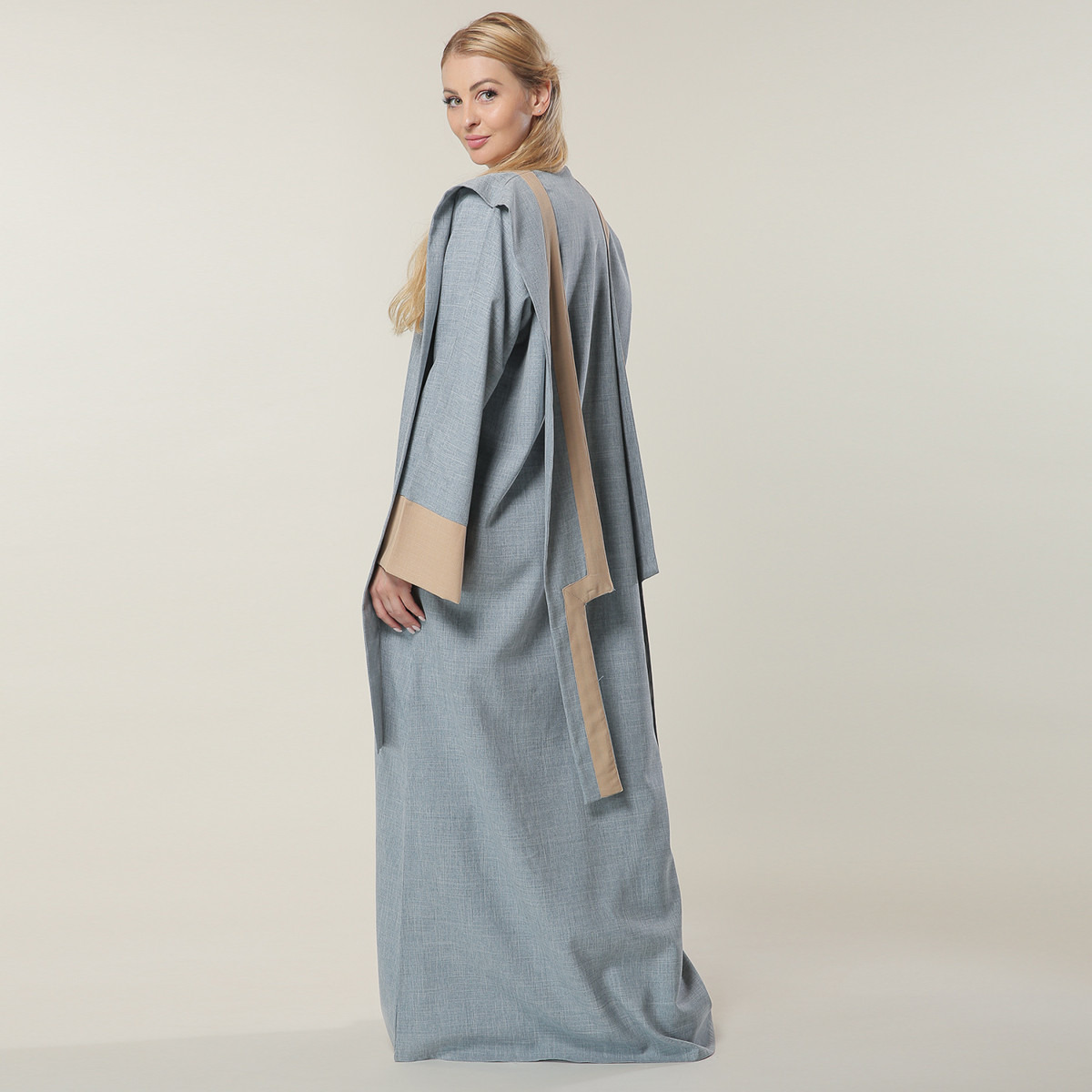 MOiSTREET Textured Abaya with Panel Detail-women-arabicclothing-abayas-image-3