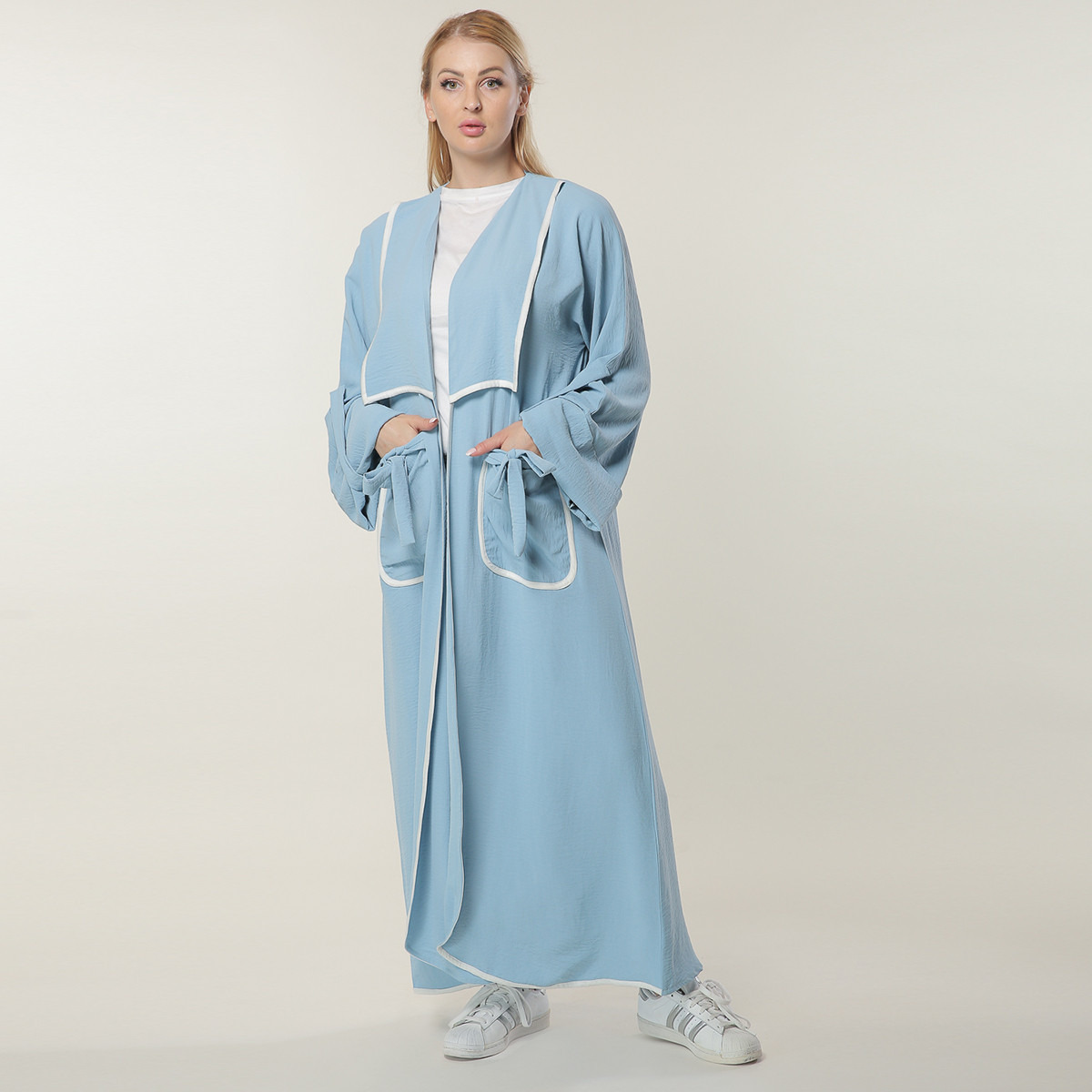 MOiSTREET Solid Abaya with Patch Pockets-women-arabicclothing-abayas-image-1
