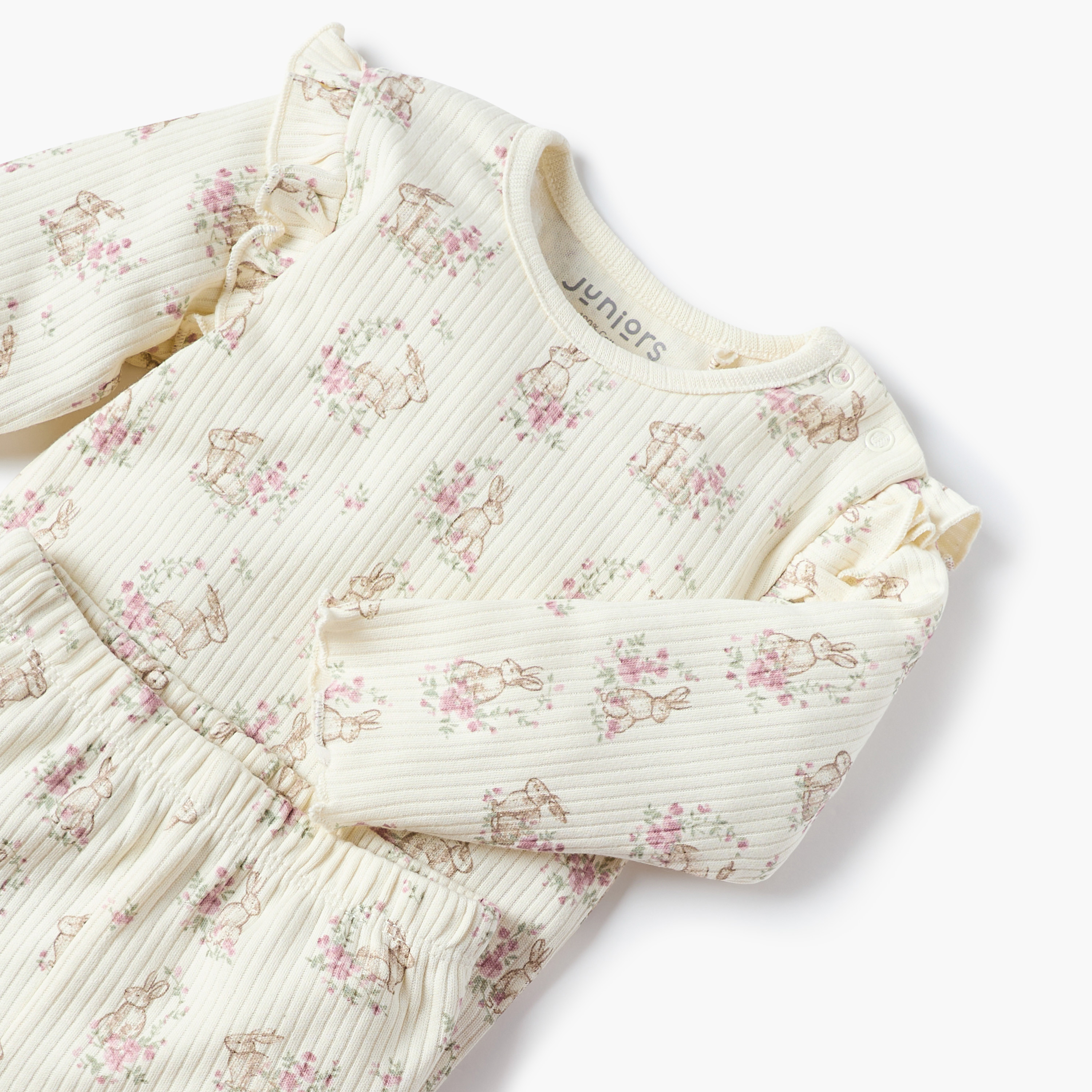 طقم تيشيرت بأكمام طويلة وبنطلون بيجاما بخصر مطاطي وطبعات من جونيورز-baby-girls-clothing-nightwear-pyjamasets-image-4
