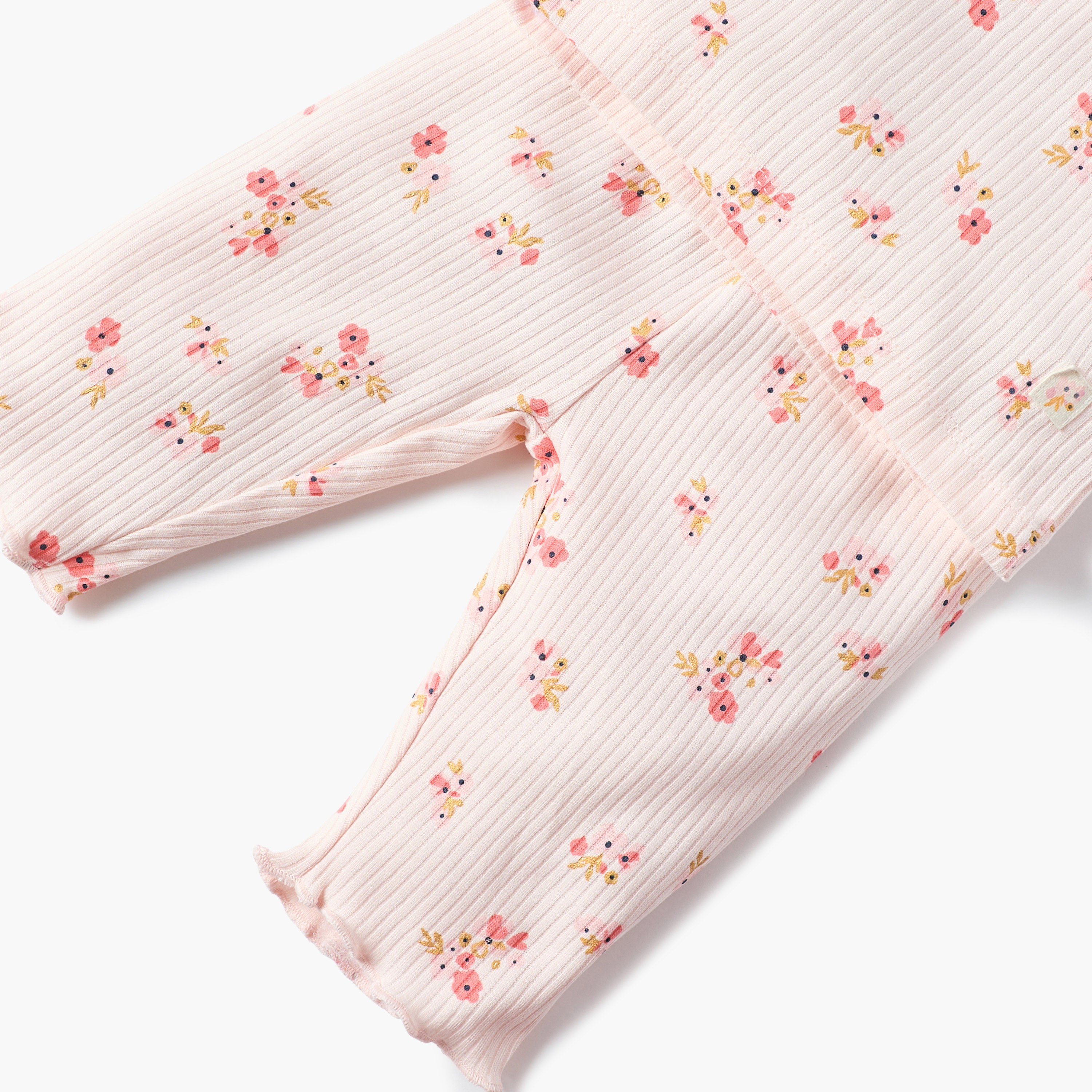 طقم تيشيرت بأكمام طويلة وبنطلون بيجاما بخصر مطاطي وطبعات من جونيورز-promo_babyshop_Buy3for89_KWT130126-image-4