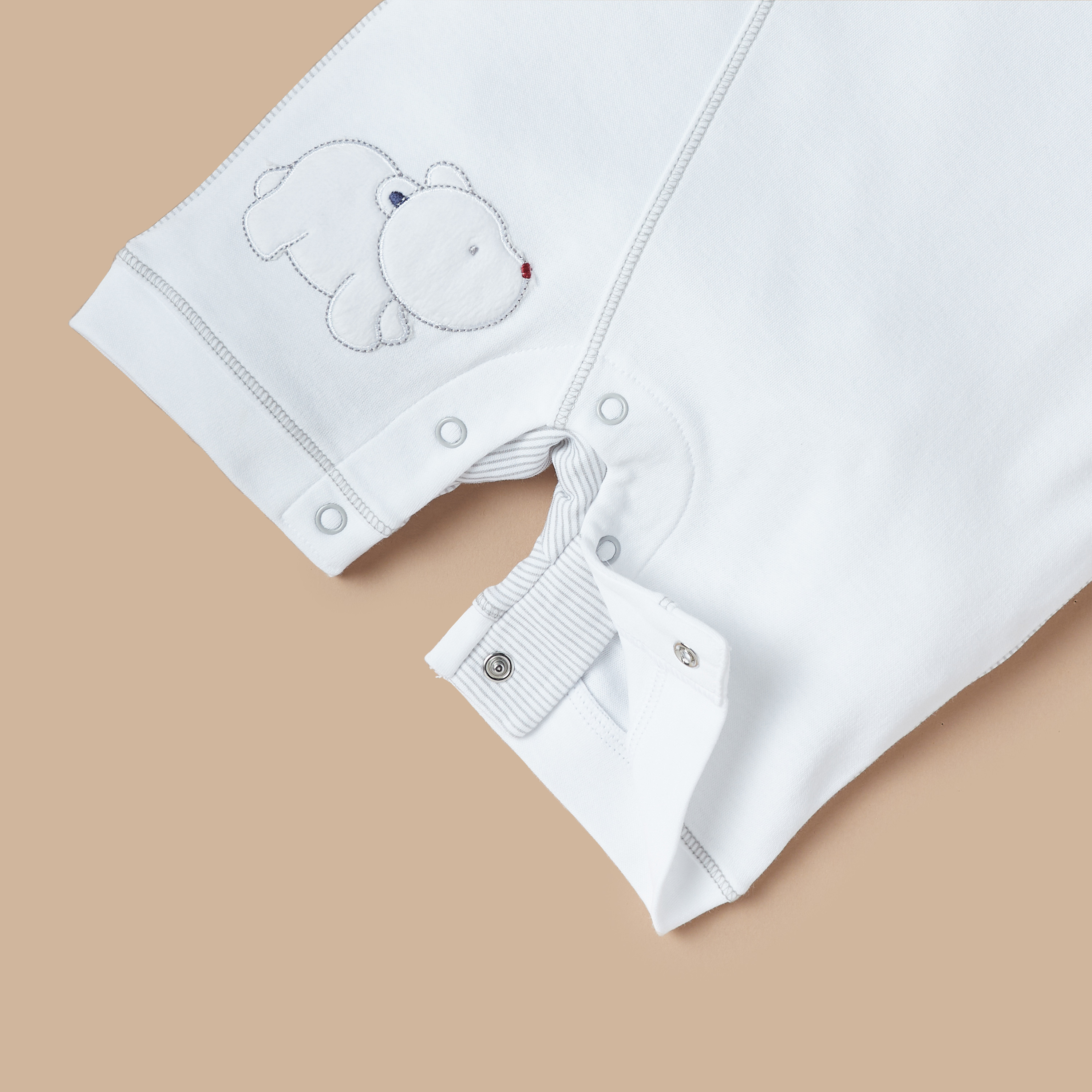 Juniors Applique Detail Romper with Button Closure-baby-boys-clothing-winterwear-rompers-image-3
