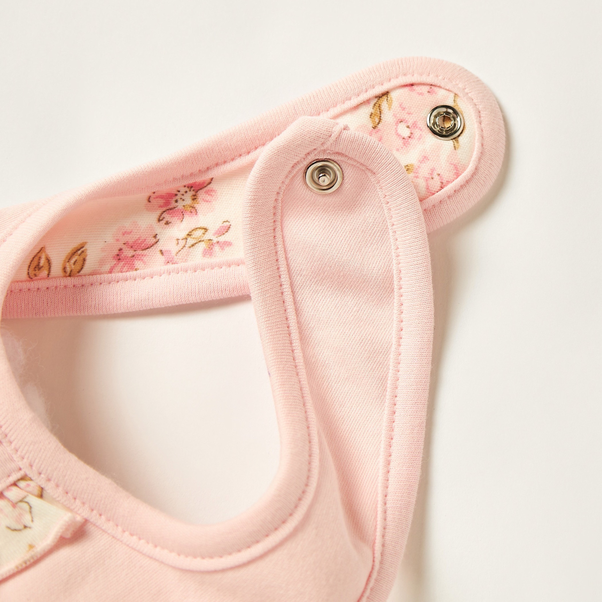 Juniors Ruffle Detail Bib with Snap Button Closure-baby-feeding-bibs-image-4