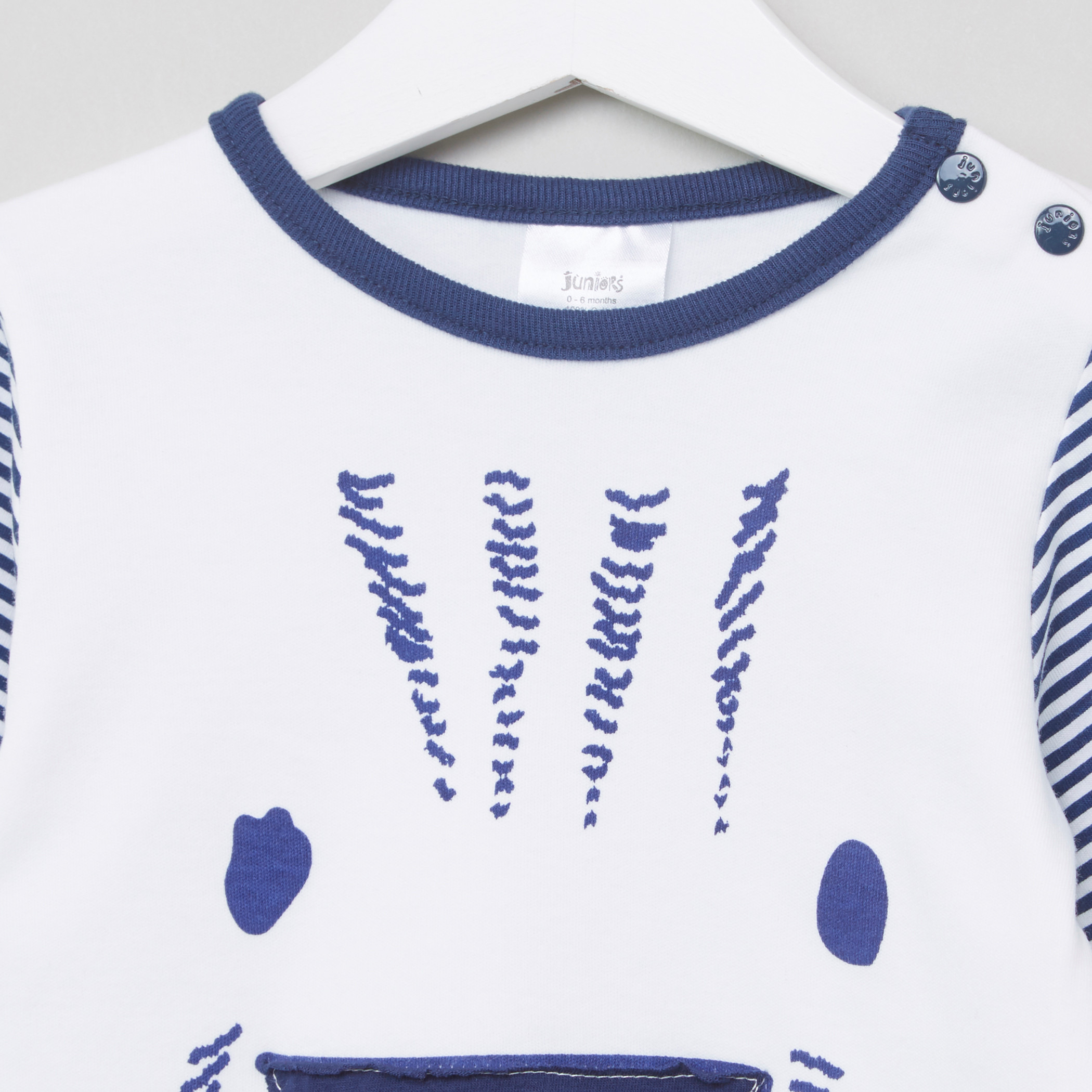 Juniors Printed Round Neck T-Shirt with Striped Jog Pants-baby-boys-clothing-nightwear-pyjamasets-image-3