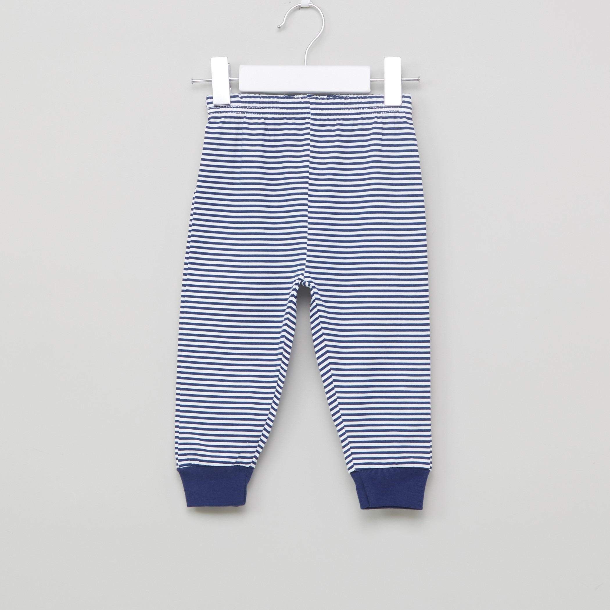 Juniors Printed Round Neck T-Shirt with Striped Jog Pants-baby-boys-clothing-nightwear-pyjamasets-image-5