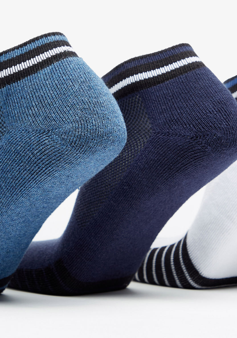 Dash Stripe Detail Ankle Length Sports Socks - Set of 3-Men%27s Socks-image-3