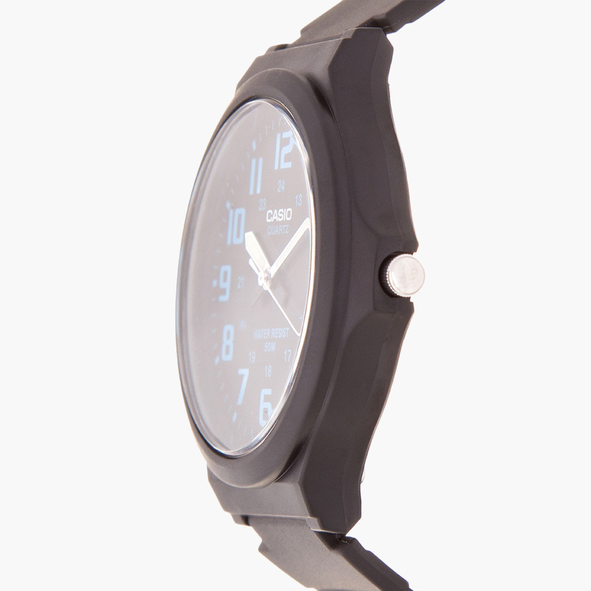 ساعة تناظرية سوداء بحزام راتنج للرجال من كاسيو - MW-240-2BVDF-men-watchesandjewellery-watches-image-3