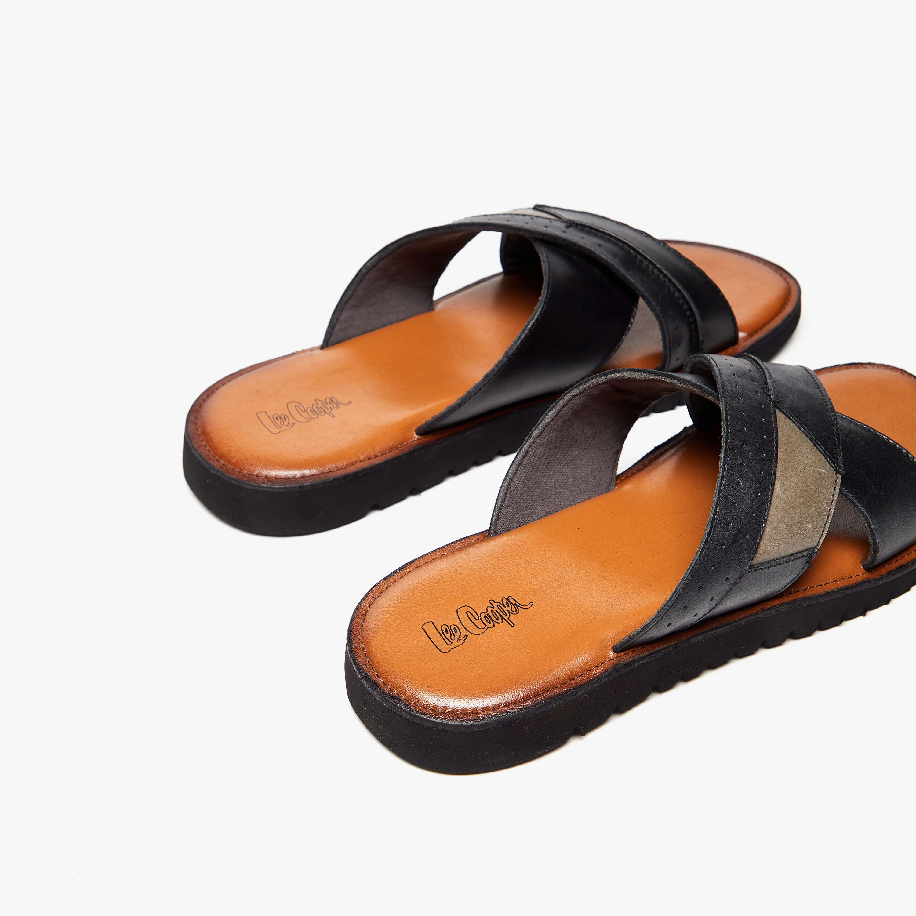 Lee Cooper Men's LC1097CBROWN Brown Sandals - 6 UK/India (40  EU)(LC_8907788788354) : Amazon.in: Fashion