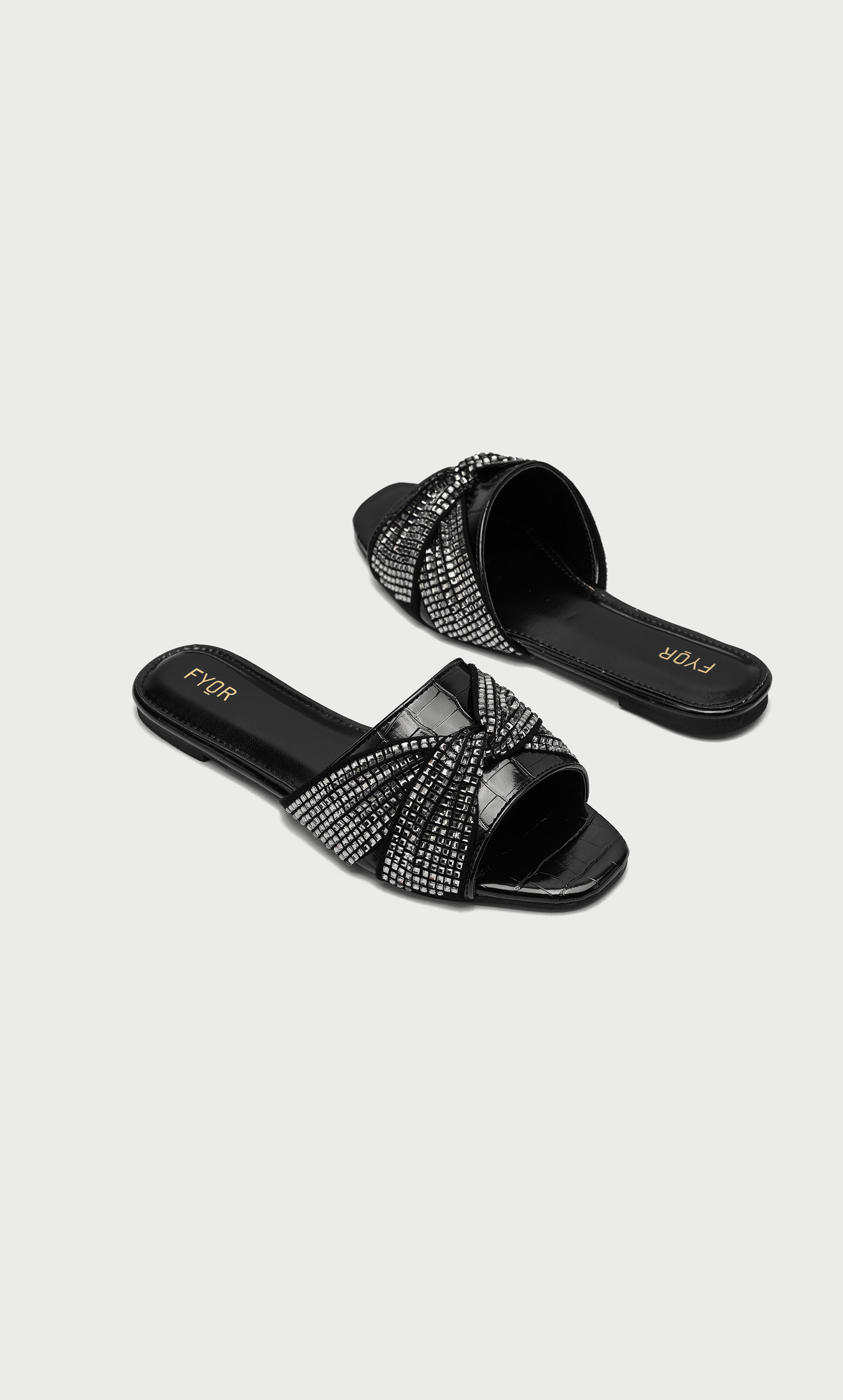 صندل نسائي مسطح مزخرف من فيور  MY 238-women-shoes-sandals-flats-image-2