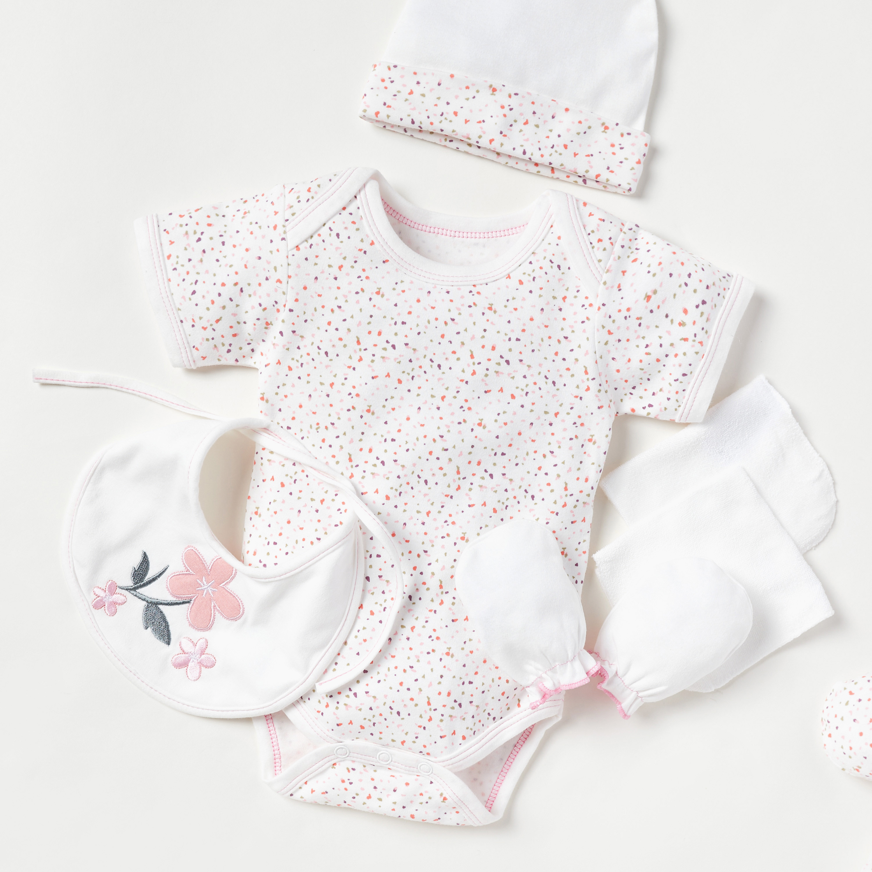 طقم هدايا ملابس 9 قطع مطرز من جونيورز-baby-boys-clothing-setsandcoords-image-3