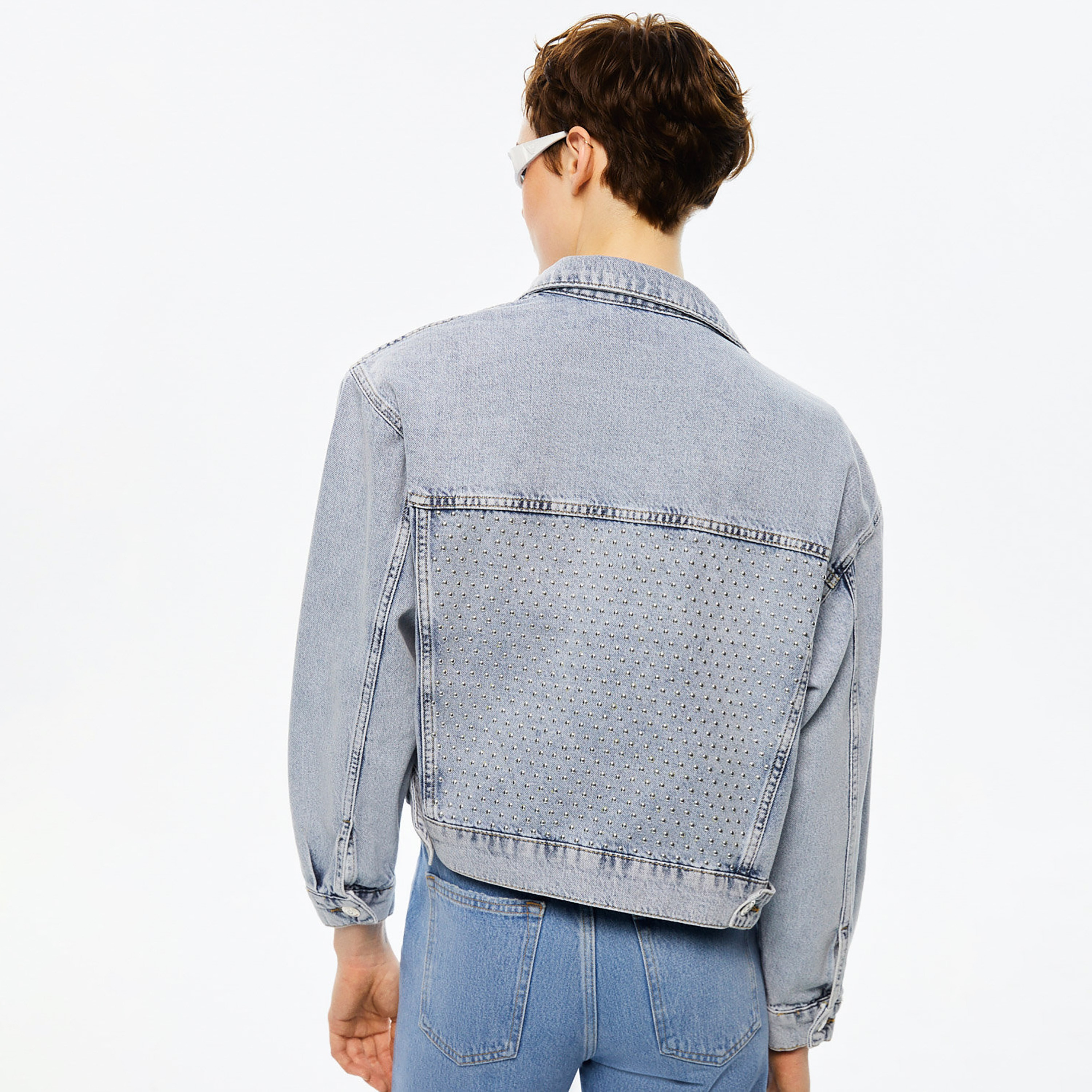 Nocturne Rhinestone Detailed Cotton Collared Light Blue Women's Denim Jacket-women-winterwear-coatsandjackets-jackets-image-3