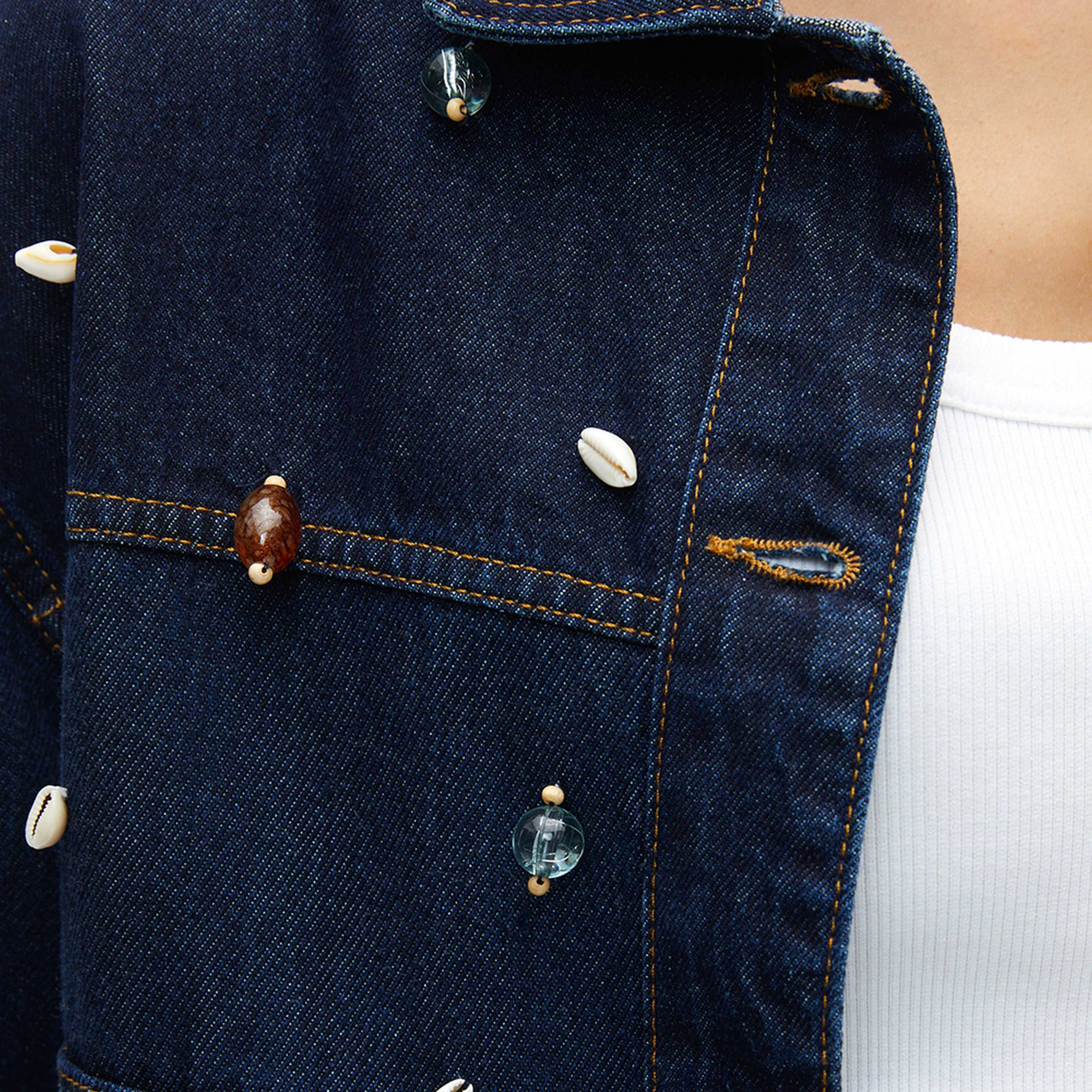 Nocturne Seashell Spread Collar Blue Women's Garnished Denim Jacket-women-winterwear-coatsandjackets-jackets-image-4