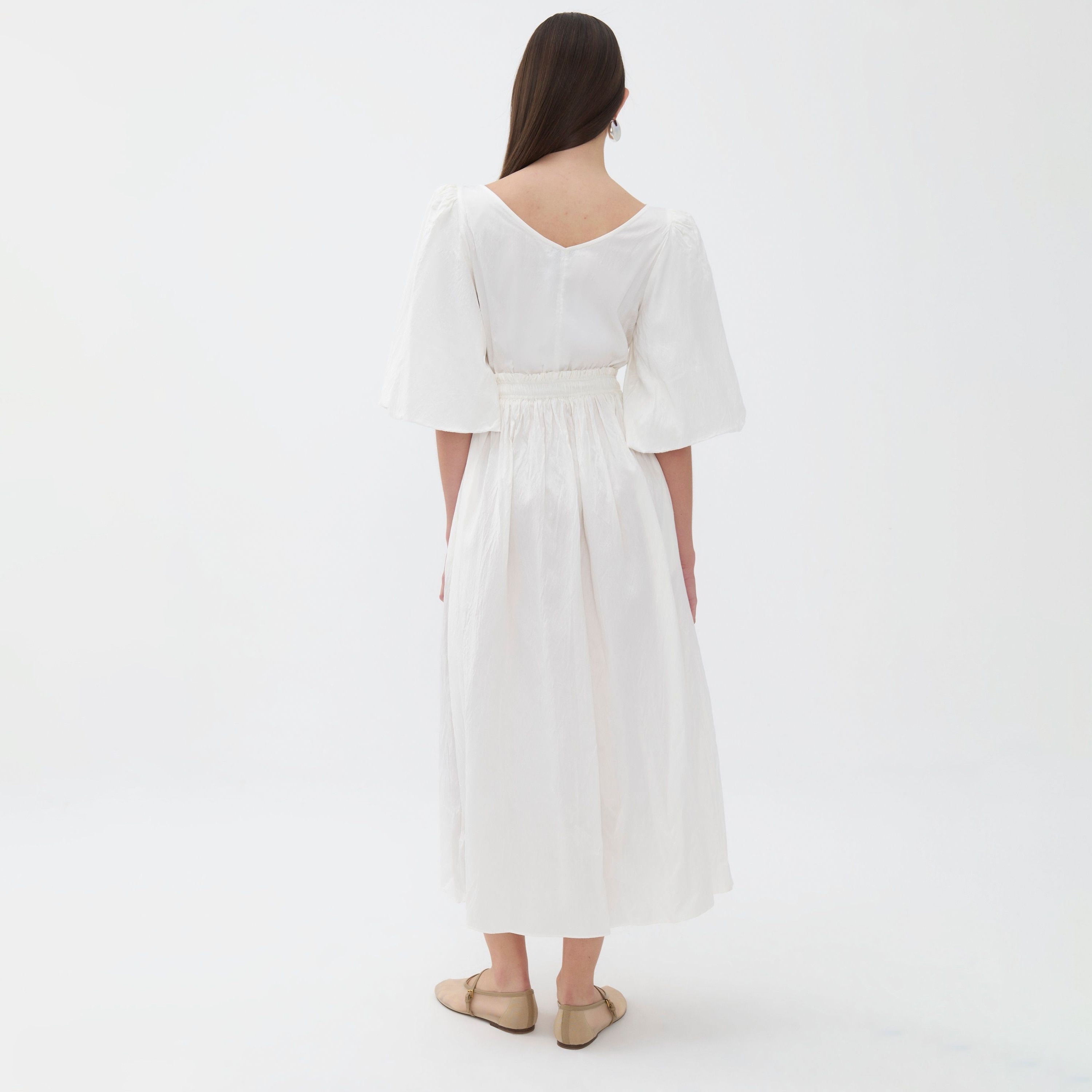 فستان متوسط الطول بأكمام منفوخة ورقبة قارب للنساء باللون الأبيض من نوكتيرن-women-clothing-dresses-image-2