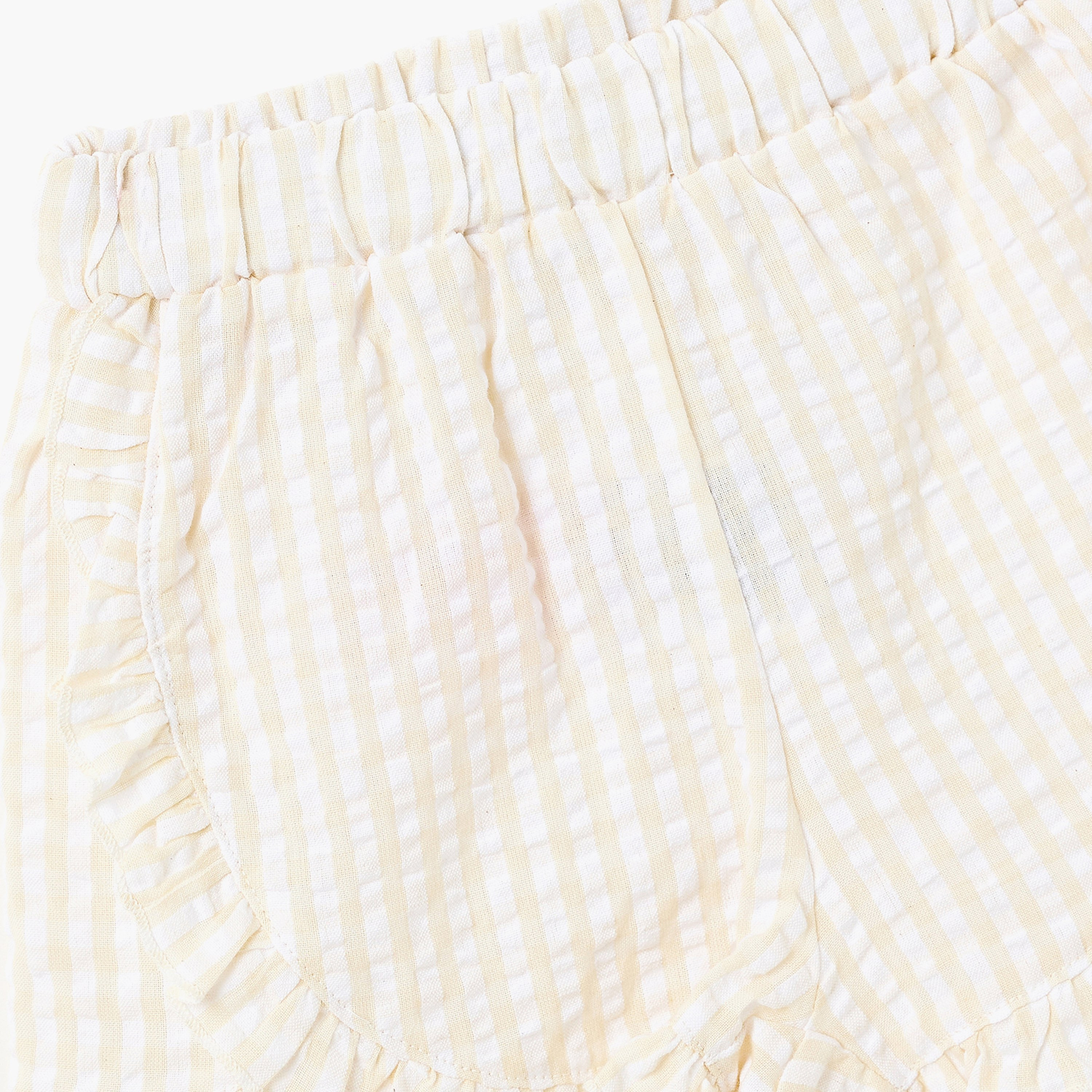 طقم بلوزة محبوك بتصميم "وافل" وتفاصيل كشكشة مع شورت من ديركجي-girls-clothing-setsandcoords-image-10