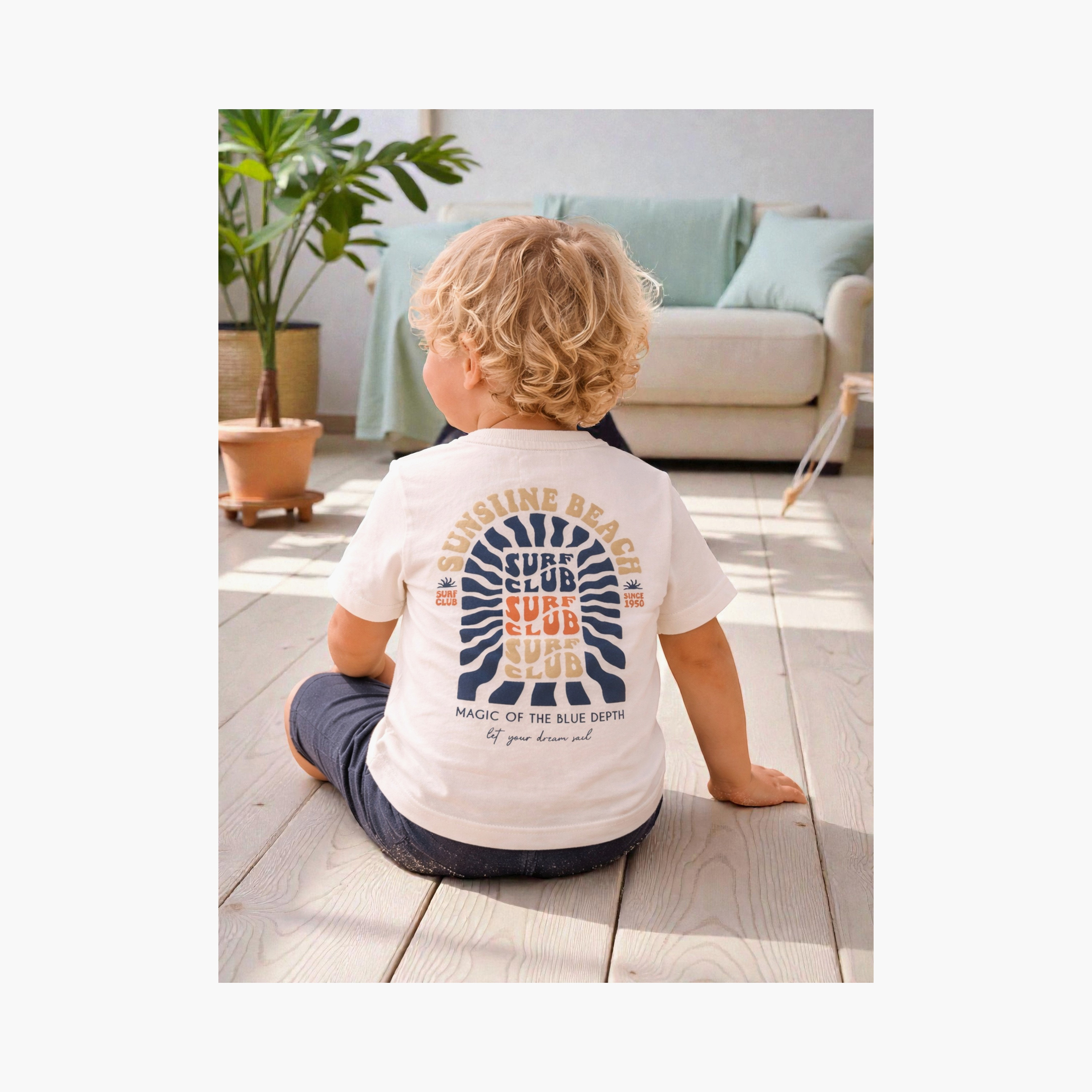طقم تي شيرت "Sunshine Surf Club" وبنطلون رياضي بجيوب "موتو" من ديركجي-boys-clothing-setsandcoords-image-13