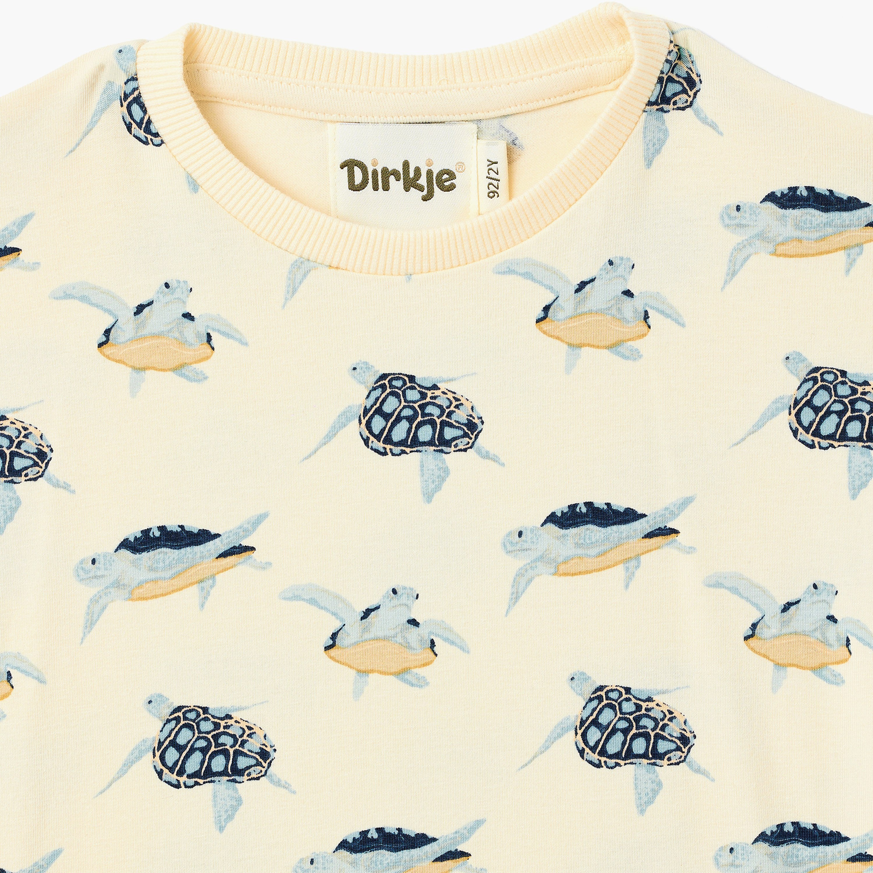Dirkje Turtle Surf All-Over Print Tee & Pocket-Shorts Set-boys-clothing-setsandcoords-image-8