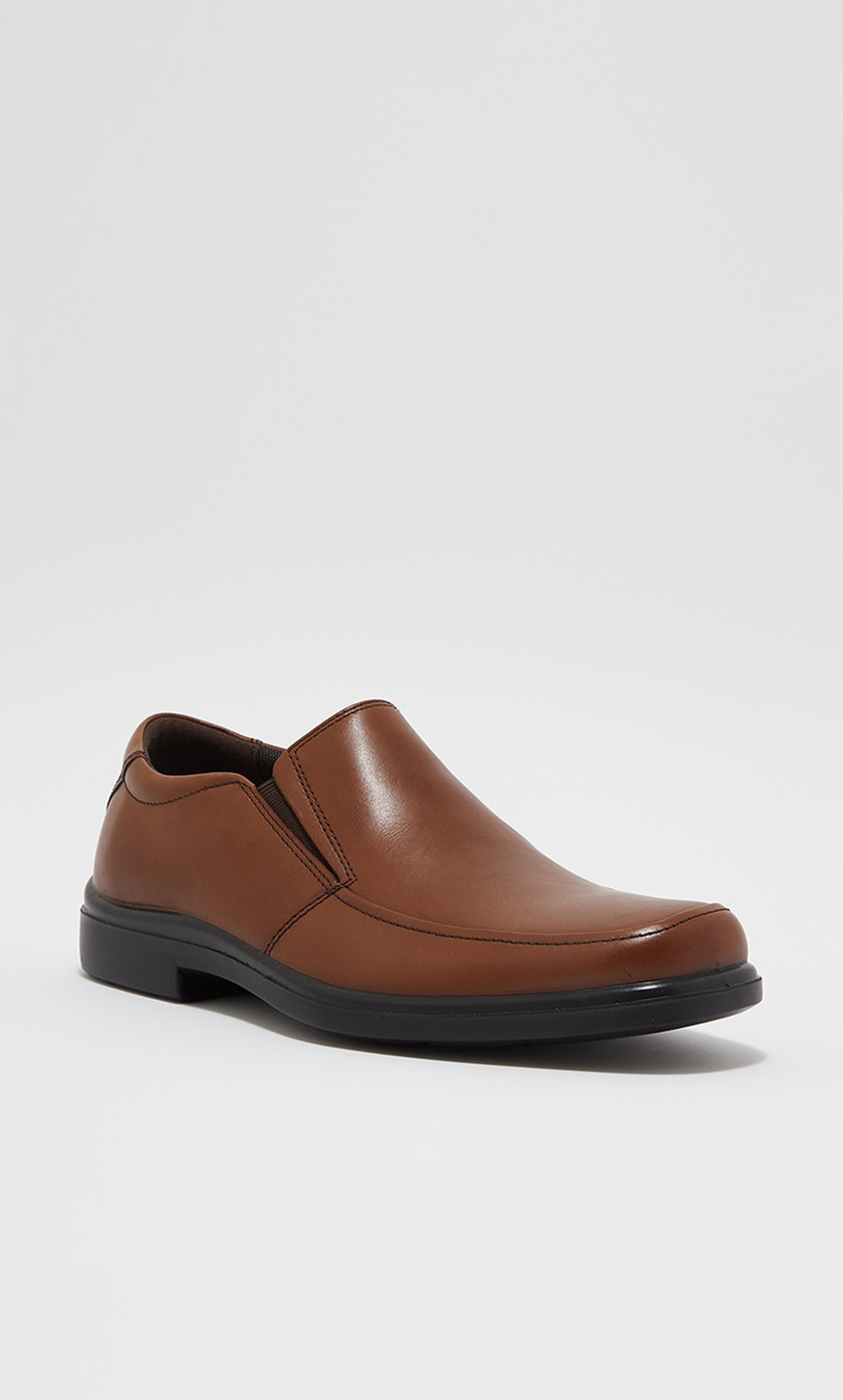 Hush puppies slip on sale on formal shoes