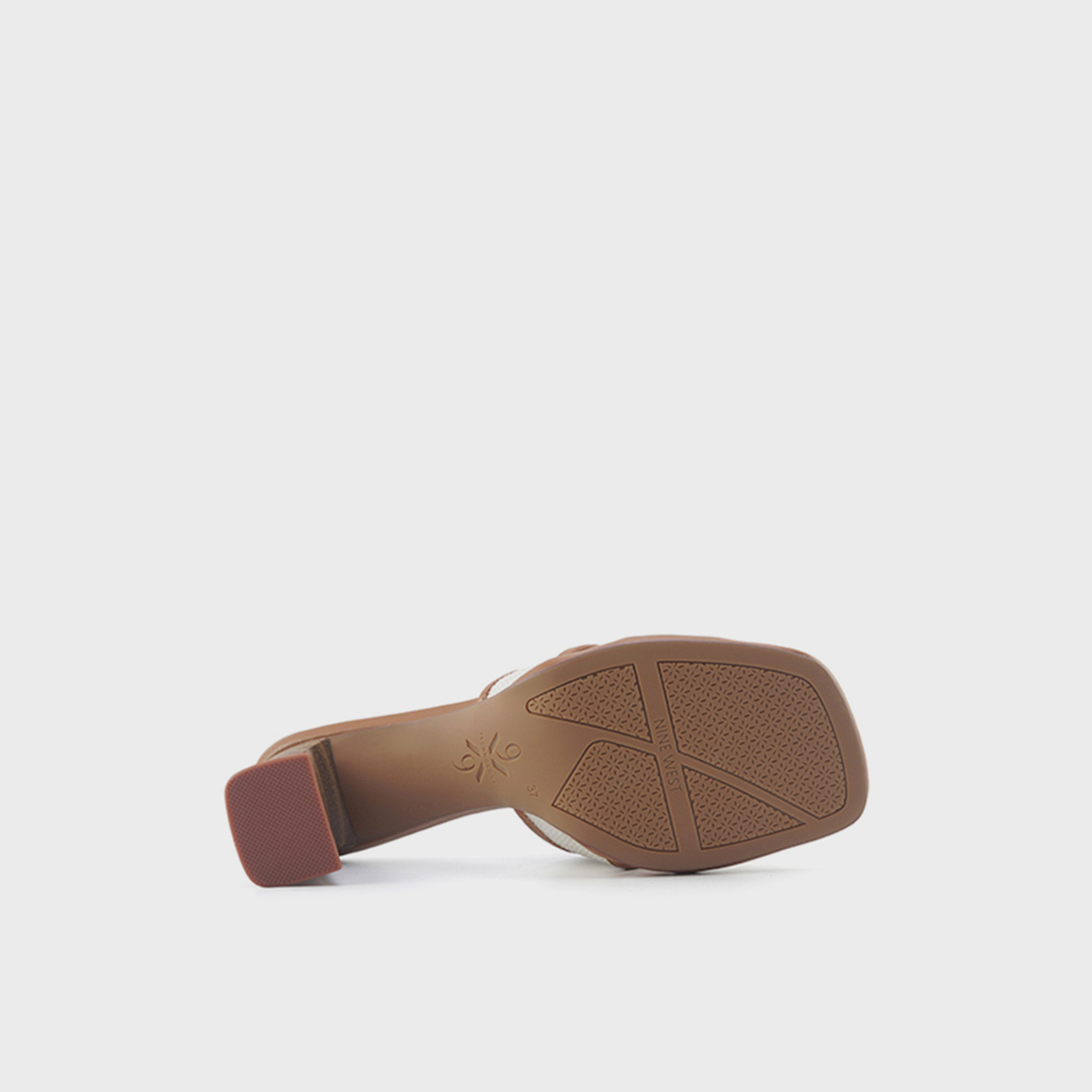 ناين ويست - صندل نسائي سهل الارتداء | NADRILA3-6FX-women-shoes-sandals-heeled-image-4