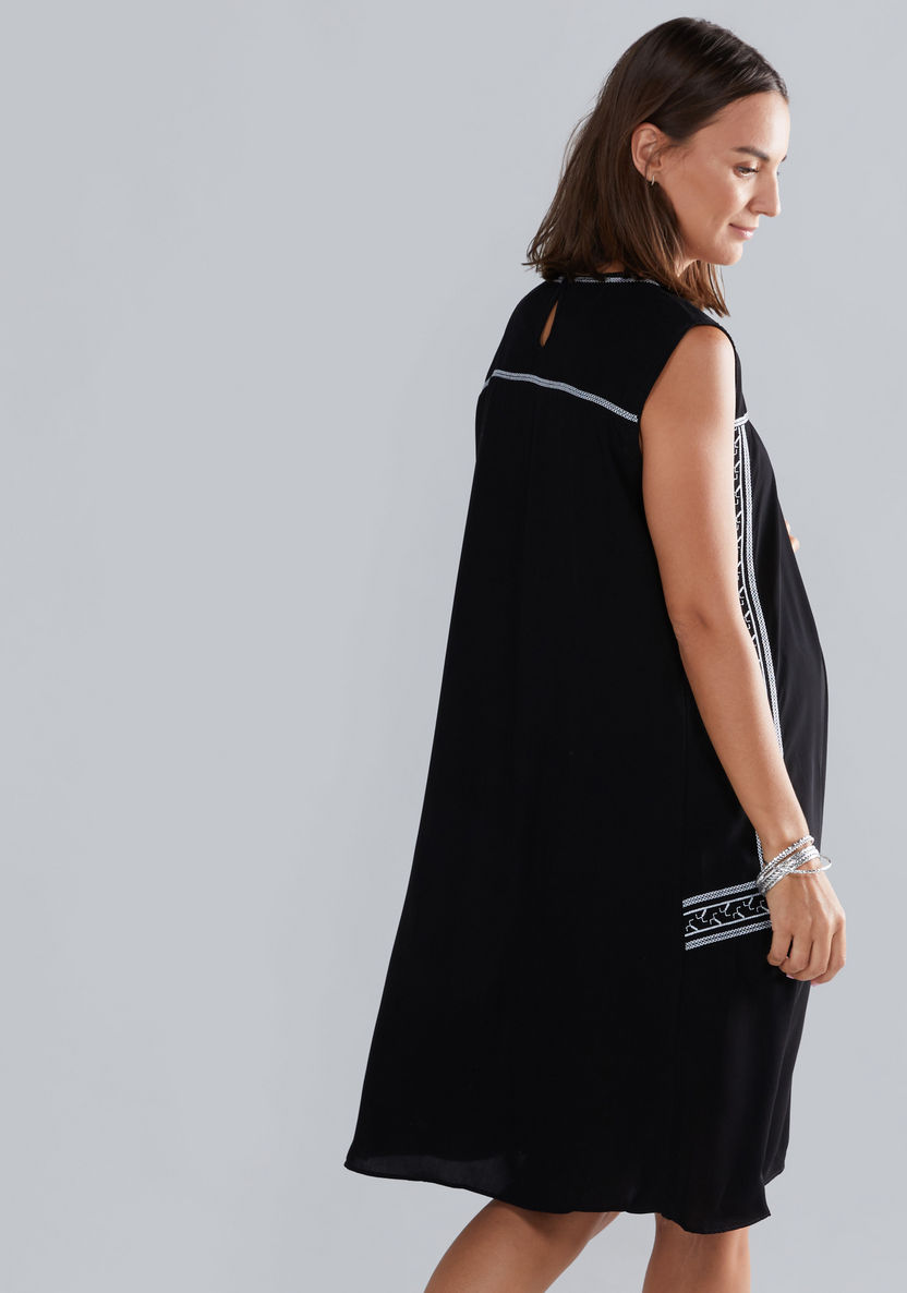 House of Napius Maternity Embroidered Sleeveless Dress with Round Neck-Twinning-image-1