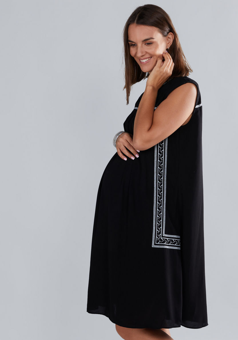 House of Napius Maternity Embroidered Sleeveless Dress with Round Neck-Twinning-image-2