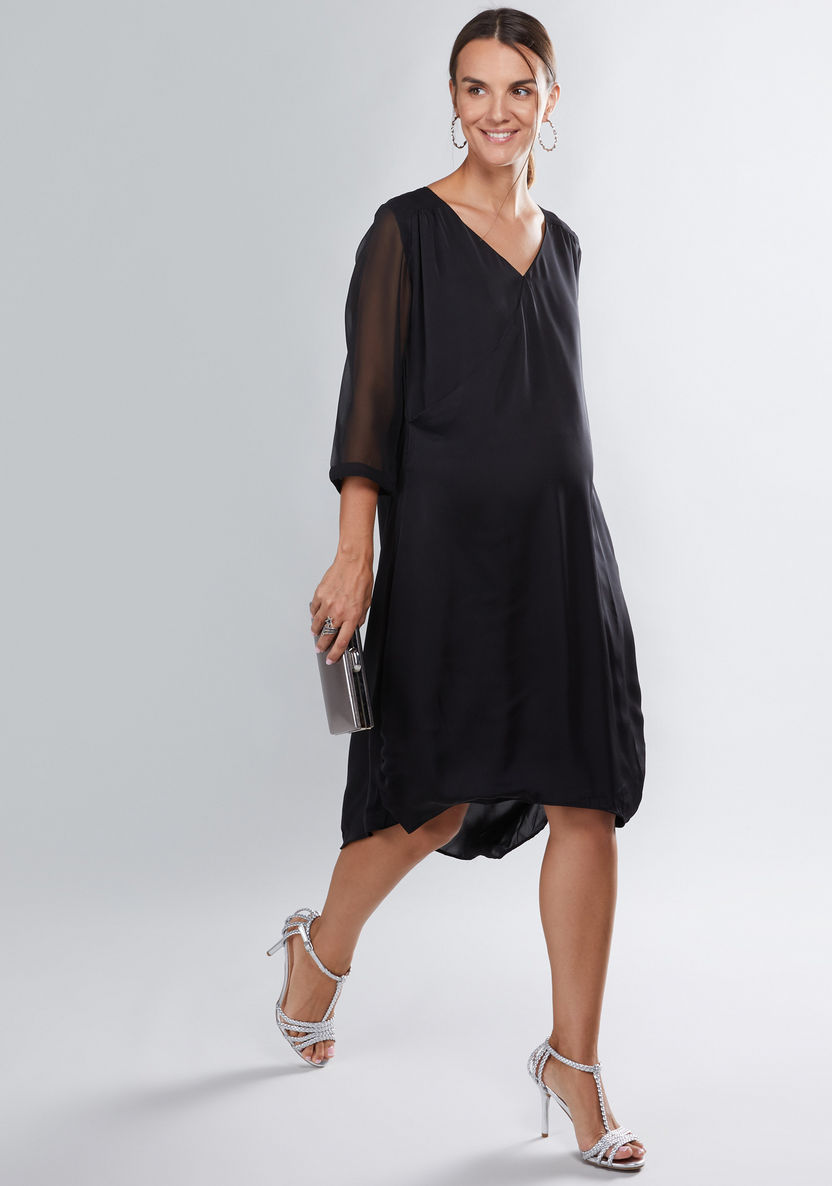 House of Napius Maternity Midi Dress with V-Neck and 3/4 Sleeves-Dresses-image-0