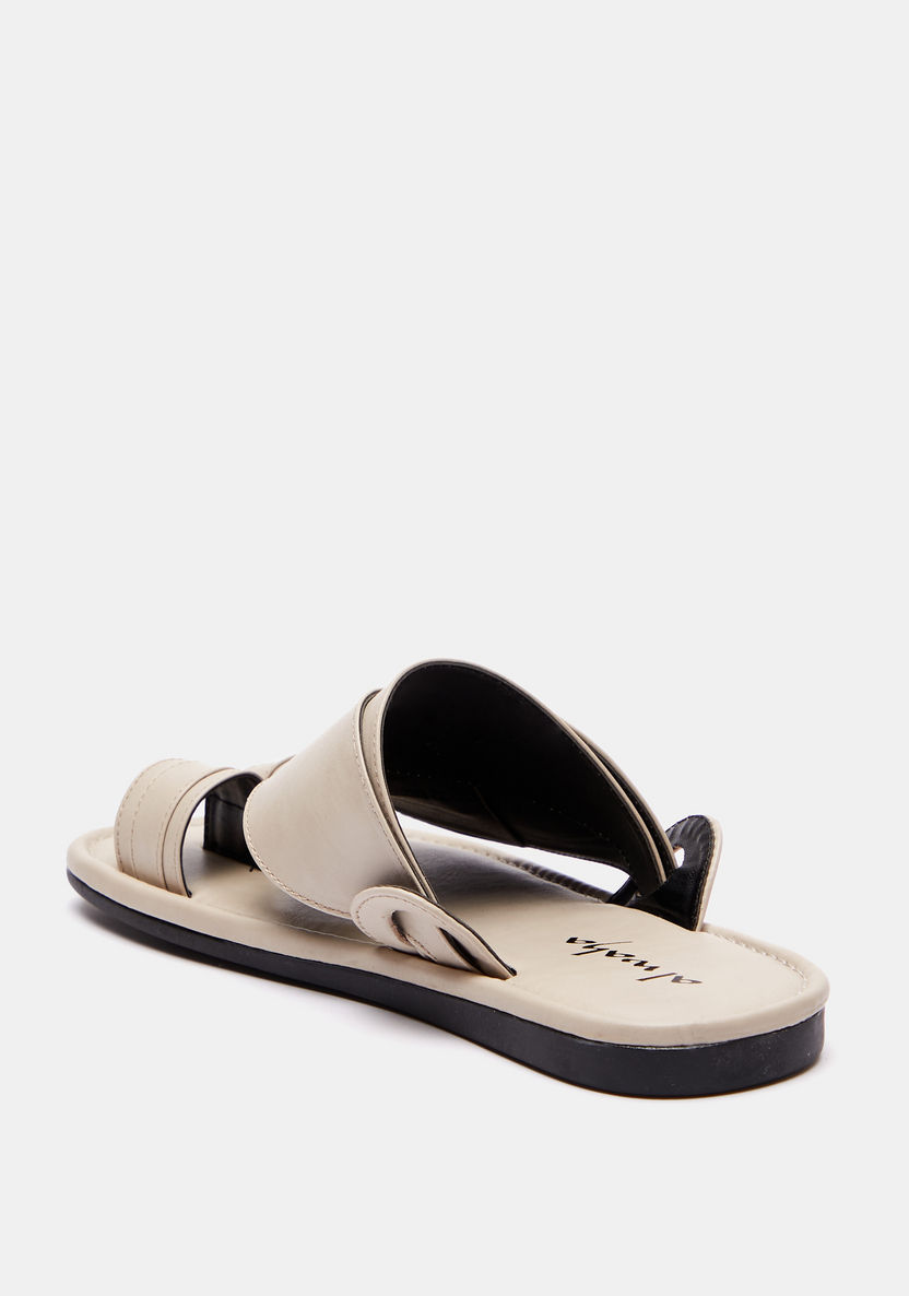 Al Waha Solid Slip-On Arabic Sandals with Toe Ring Accent-Boy%27s Sandals-image-2